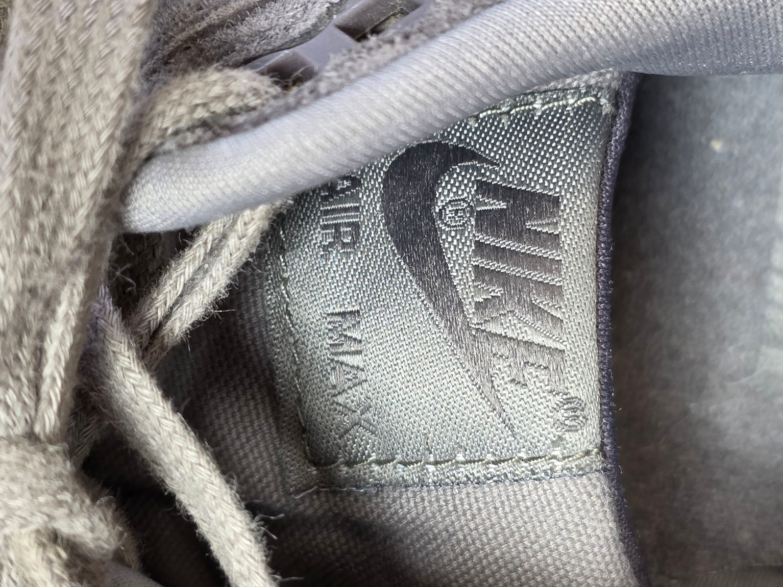 Nike Air Max 1 PRM Crepe Soft Grey maat 38