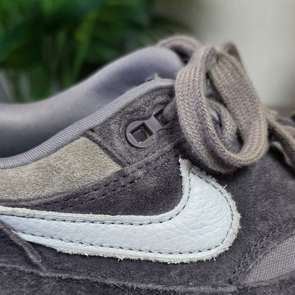 Nike Air Max 1 PRM Crepe Soft Grey maat 38