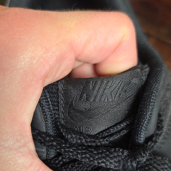 Nike Air Max 1 Triple Black maat 43