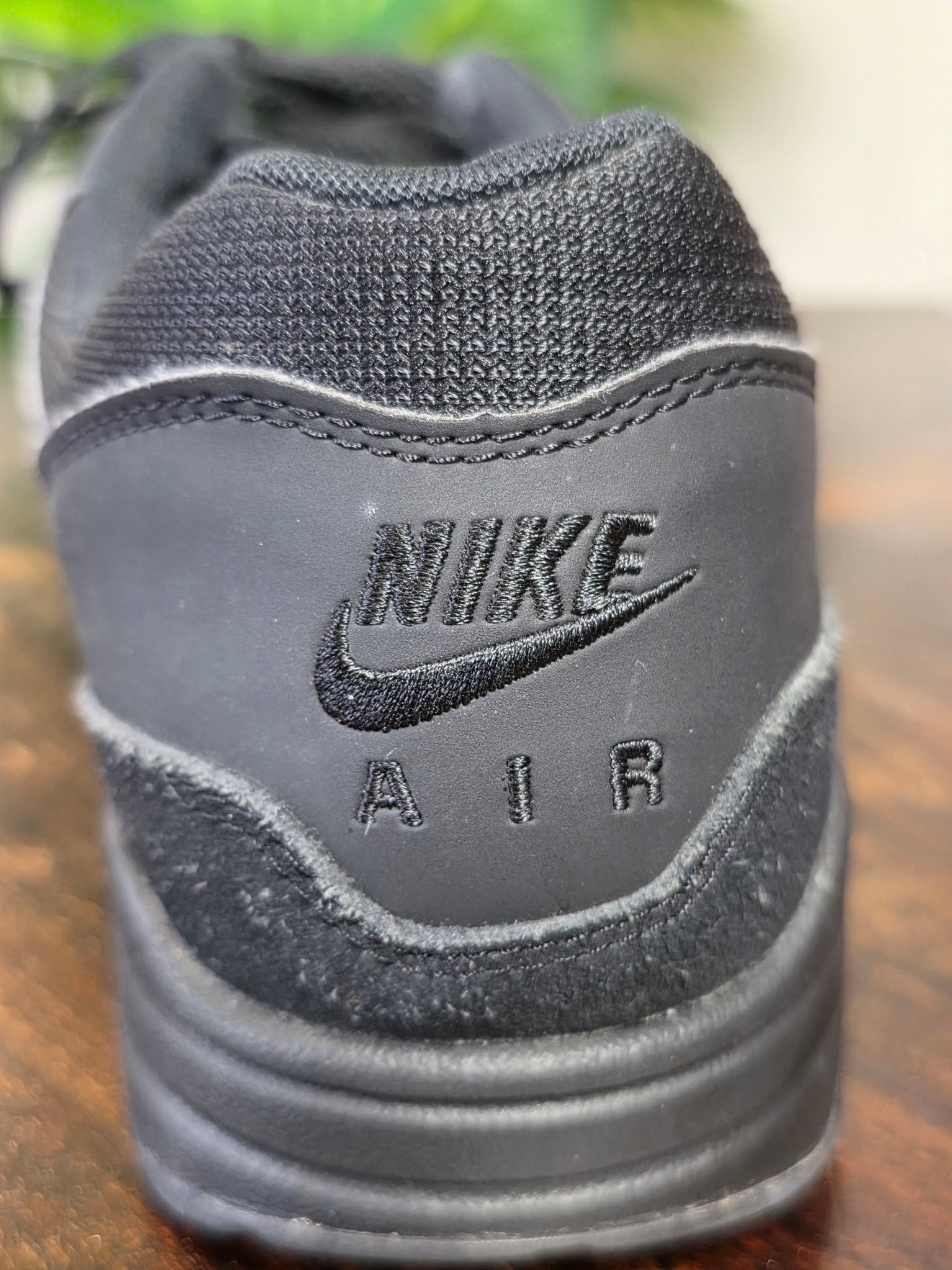 Nike Air Max 1 Triple Black maat 43