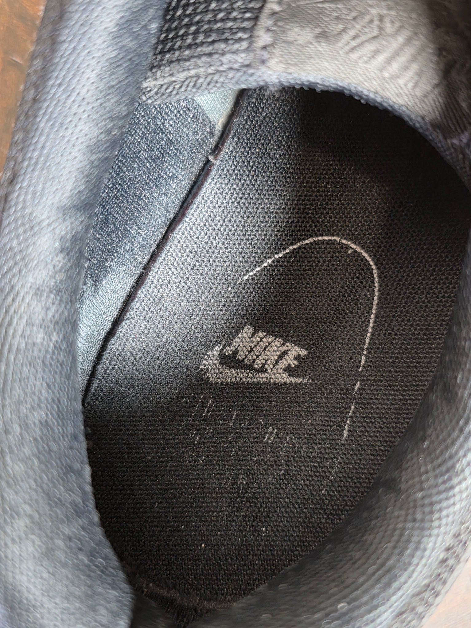 Nike Air Max 1 Triple Black maat 43