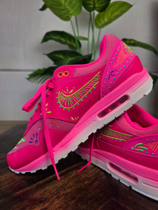 Nike Air Max 1 'Día de Muertos' maat 44,5