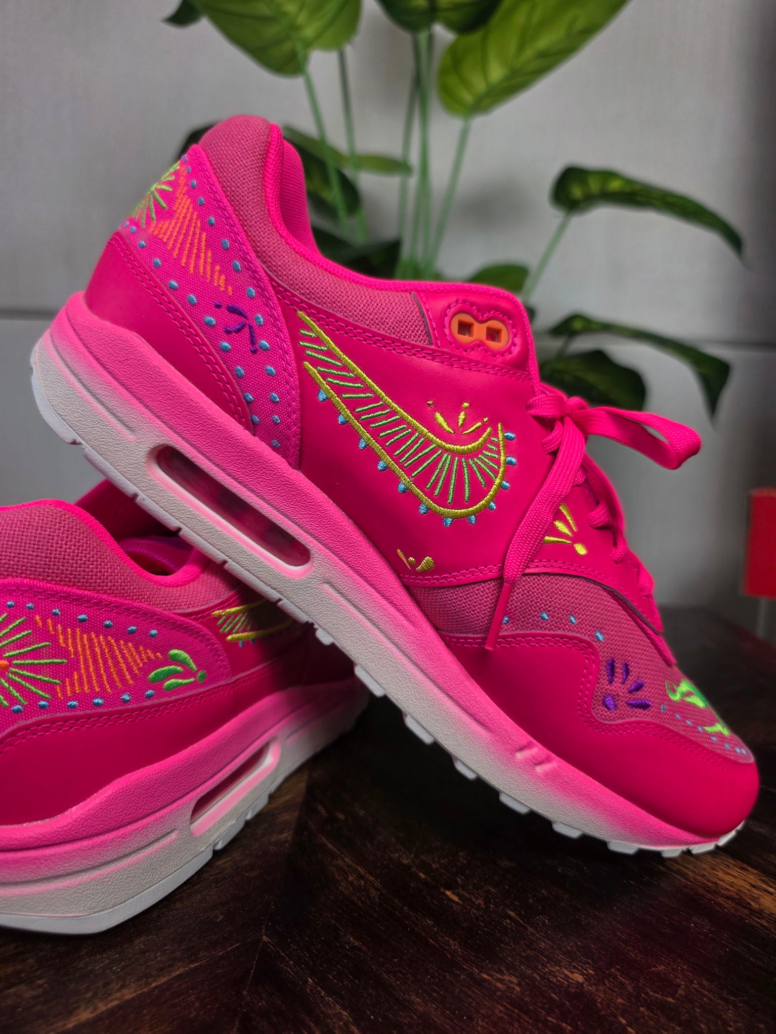 Nike Air Max 1 'Día de Muertos' maat 44,5