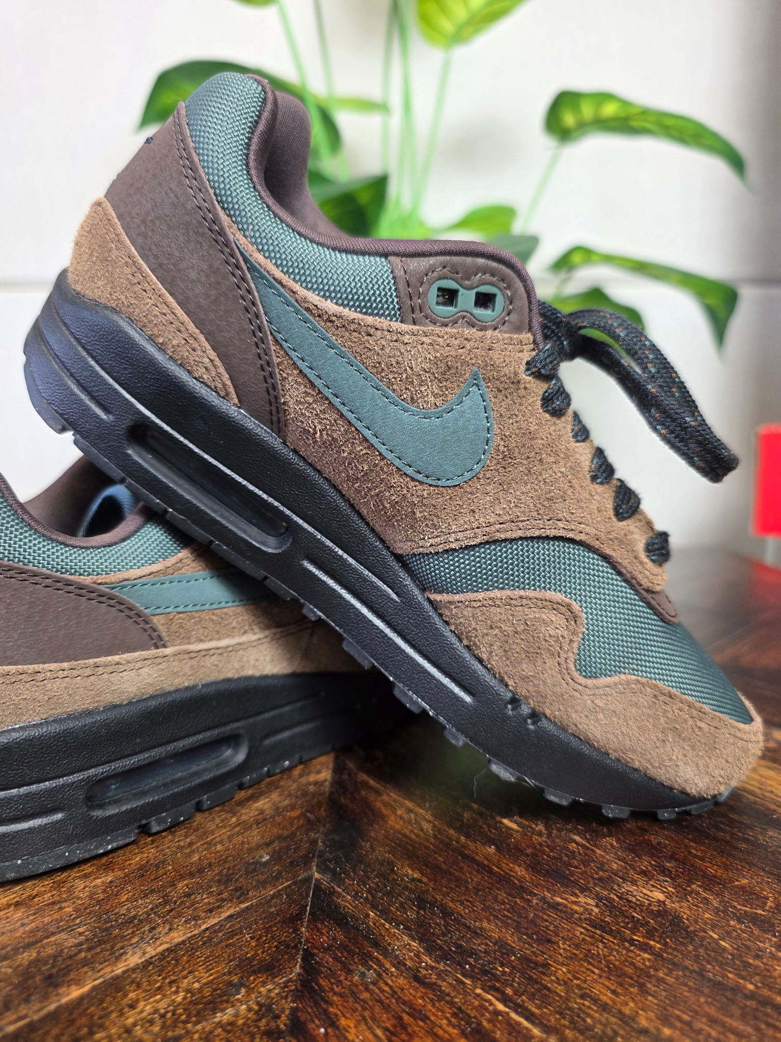 Nike Air Max 1 "Beef & Broccoli" maat 37,5