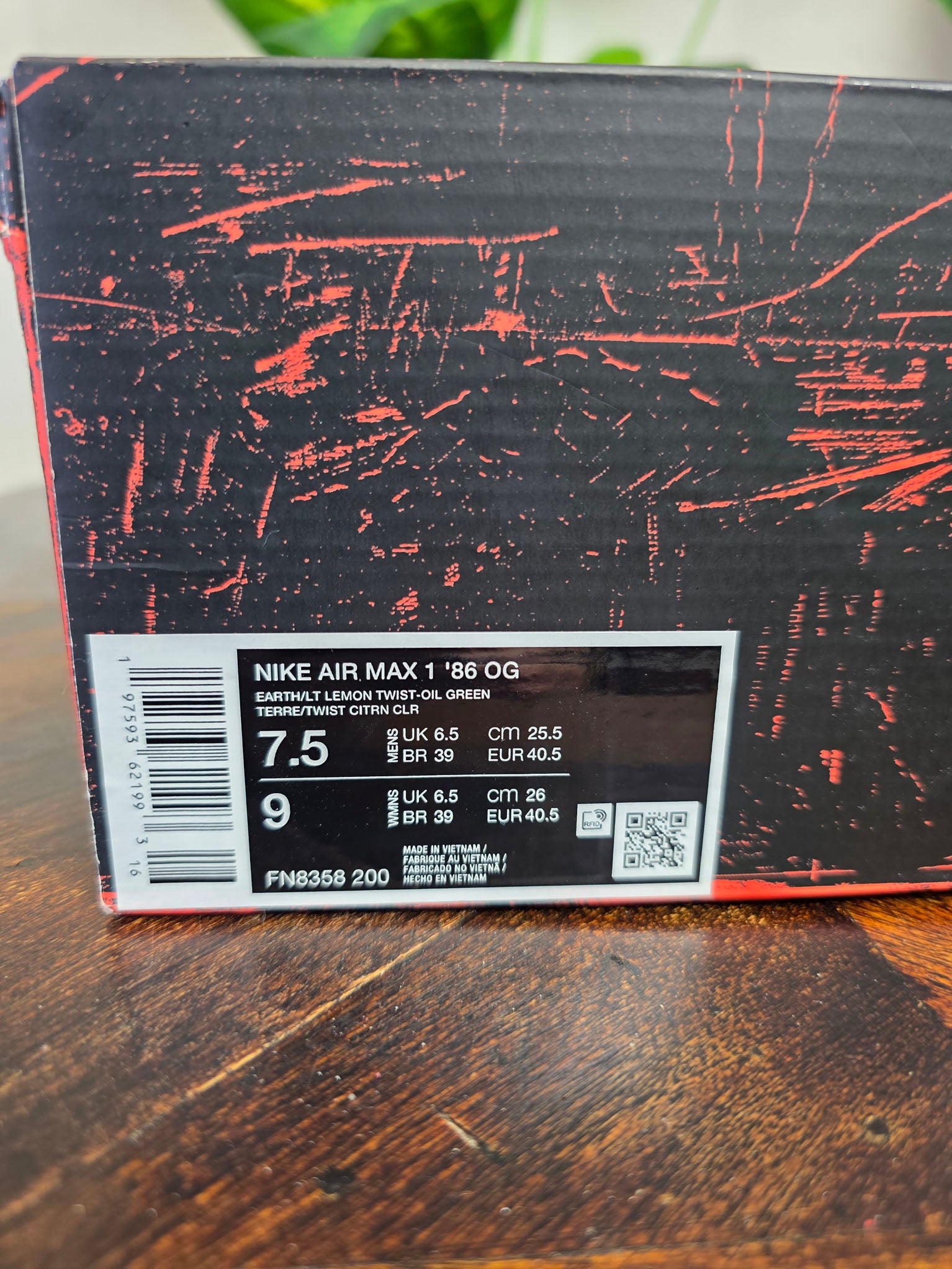 Nike Air Max 1 '86 OG Camo Light Lemon Twist maat 40,5