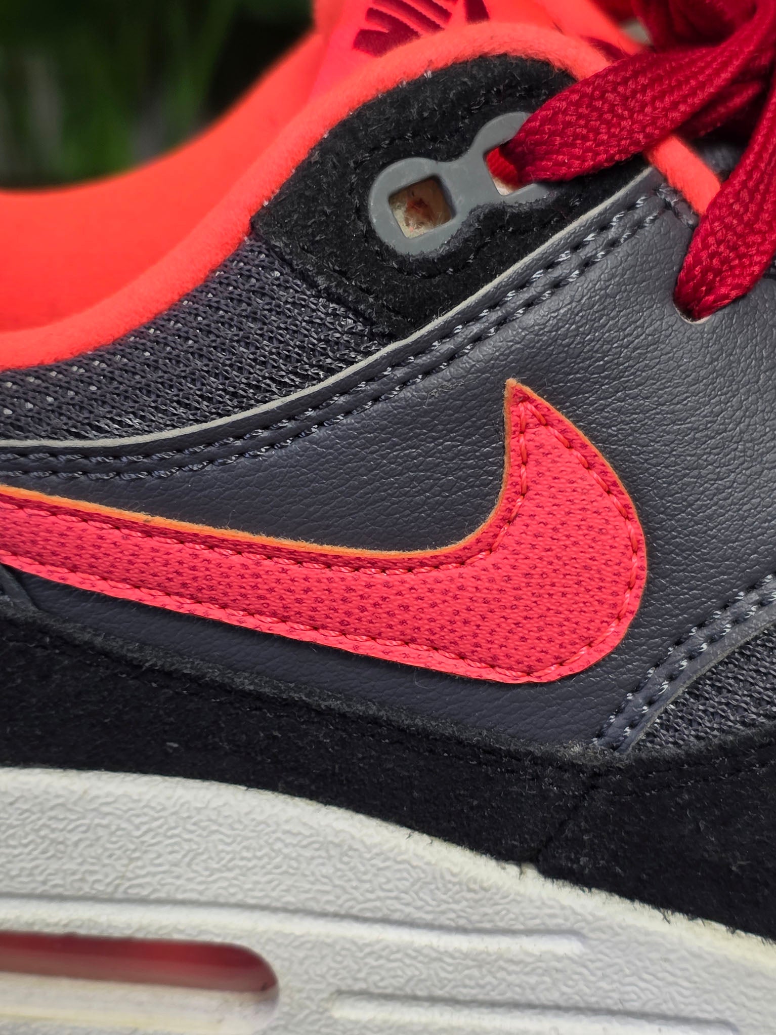 Nike Air Max 1 GS Dark Grey Hot Lava maat 36,5