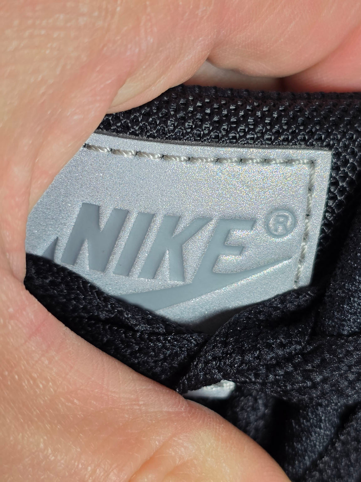 Nike Air Max 1 GS Dark Grey Hot Lava maat 36,5