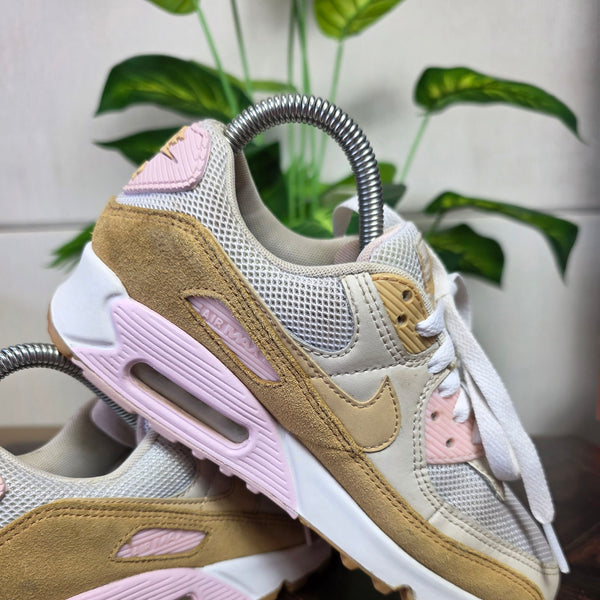 Nike Air Max 90 Sesame maat 36,5