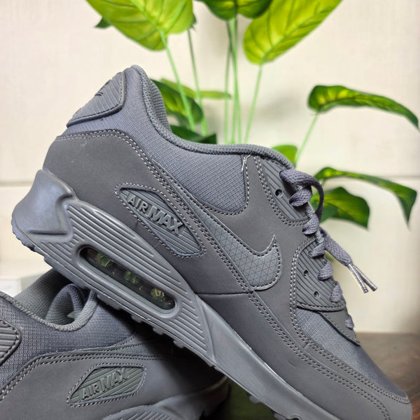 Nike Air Max 90 Dark Essential Grey maat 45