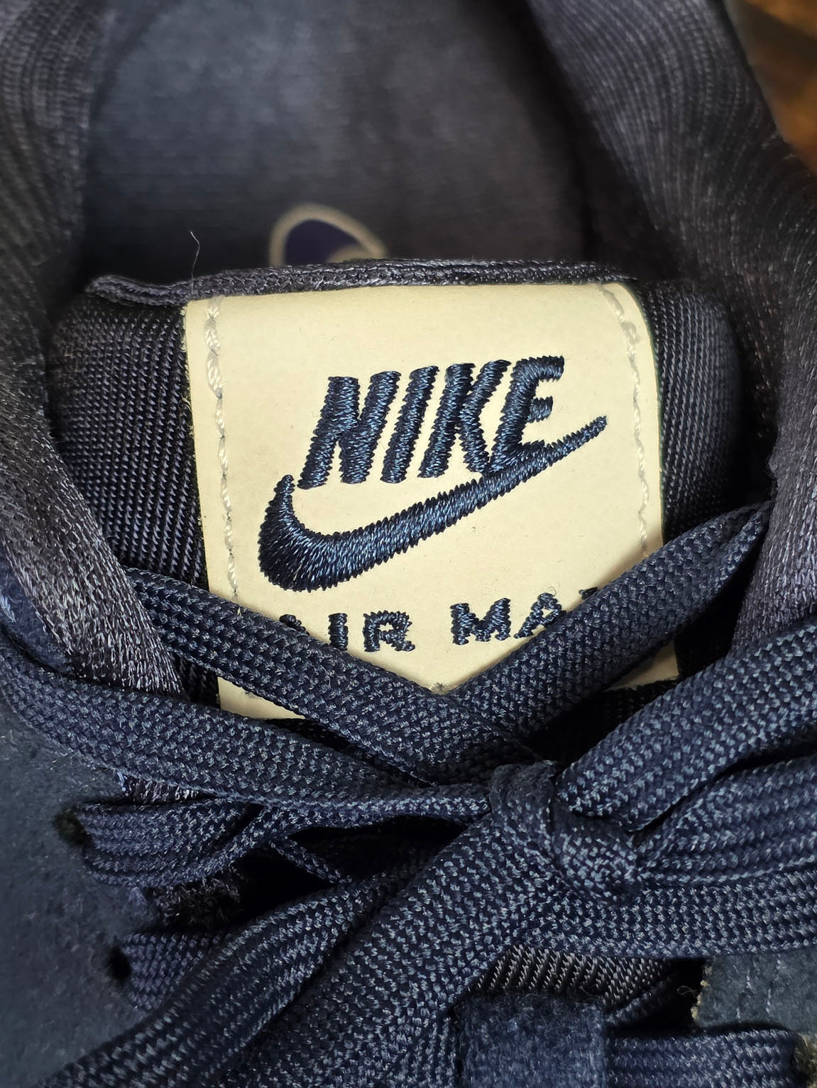 Nike Air Max 1 Gorge Green Obsidian maat 36,5