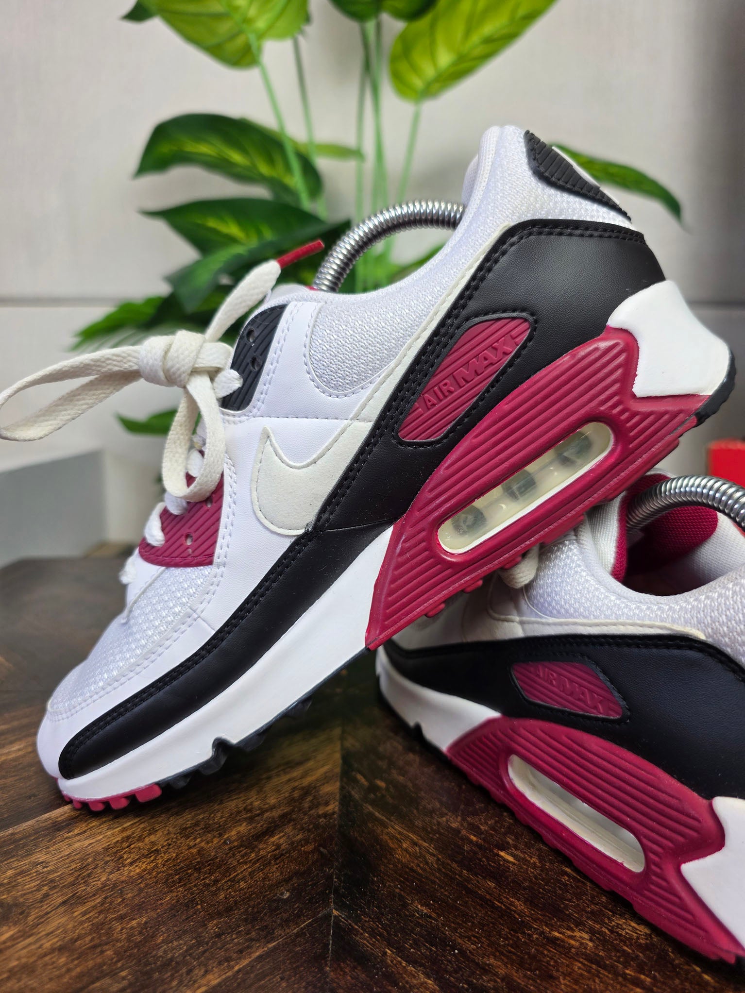 Nike Air Max 90 Recraft New Maroon maat 42