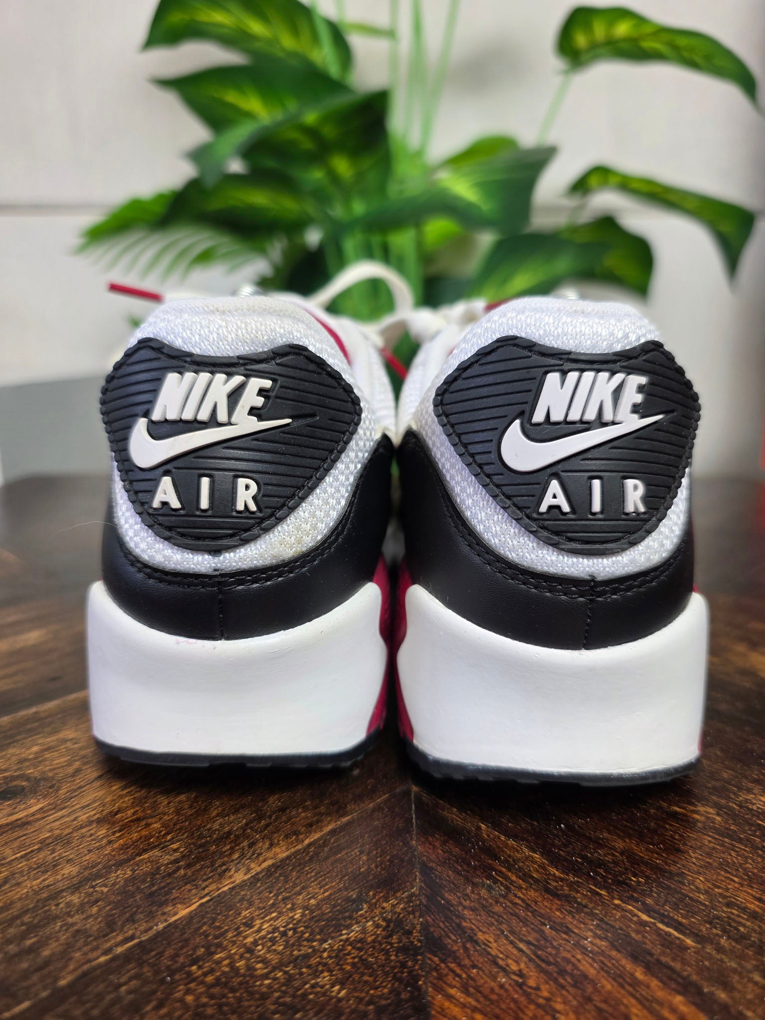 Nike Air Max 90 Recraft New Maroon maat 42