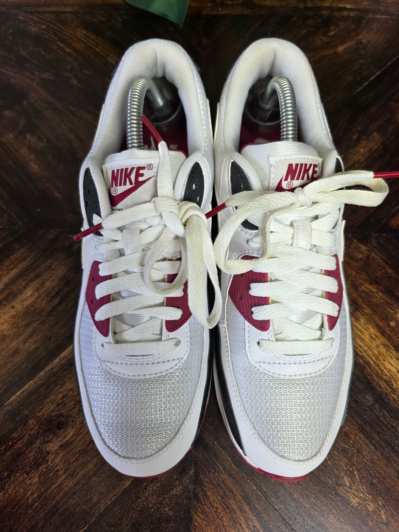 Nike Air Max 90 Recraft New Maroon maat 42