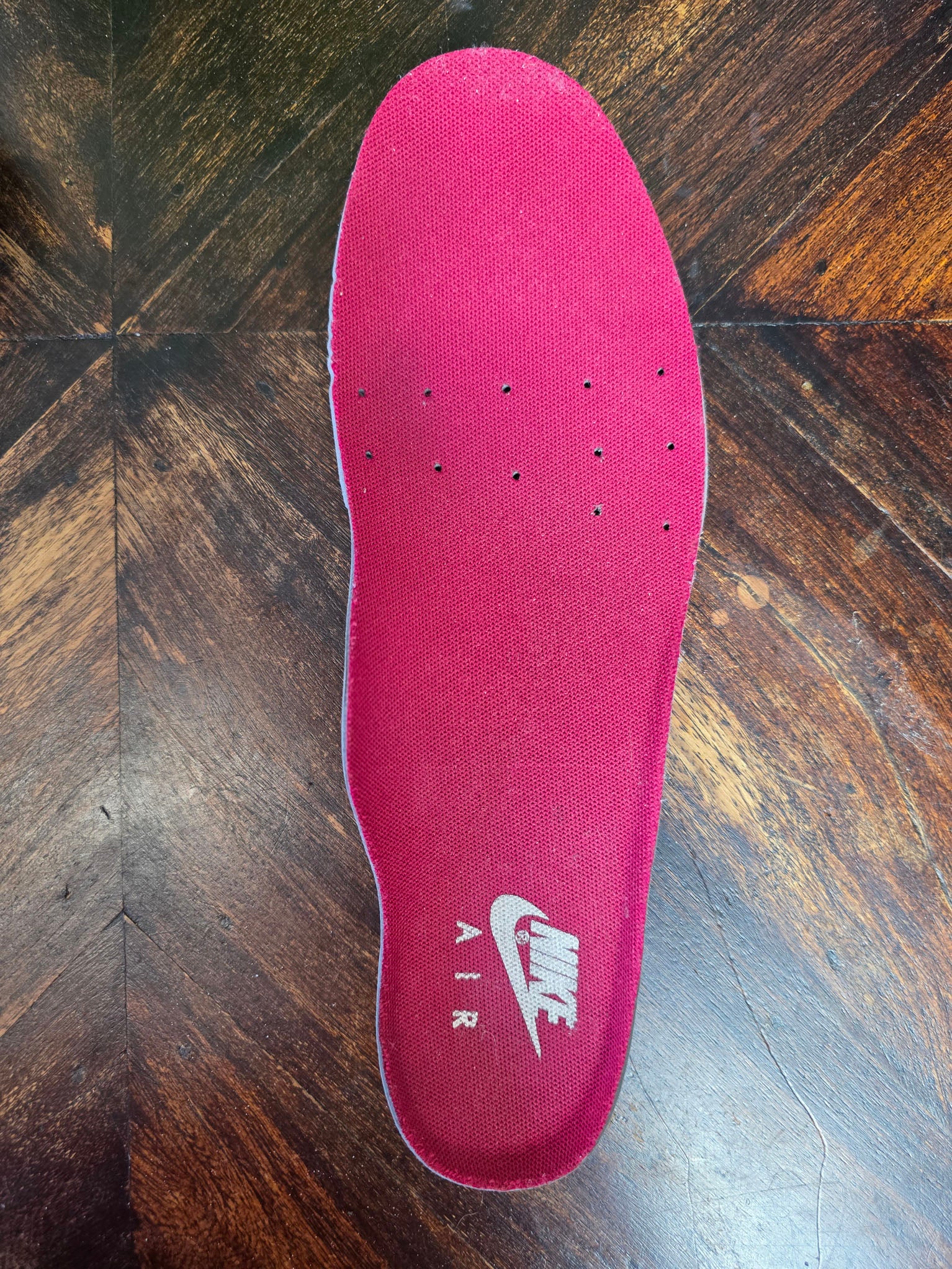 Nike Air Max 90 Recraft New Maroon maat 42