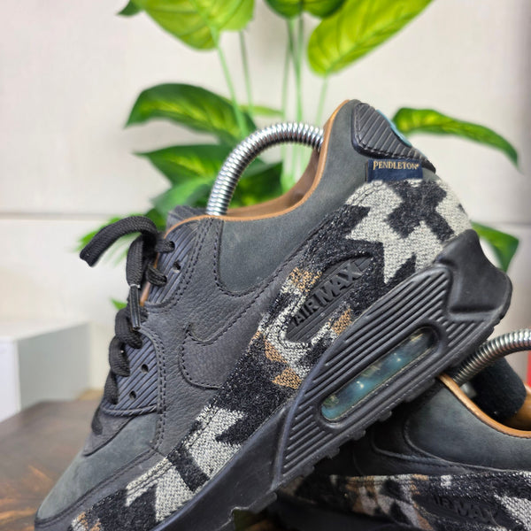 Nike Air Max 90 Pendleton maat 38,5