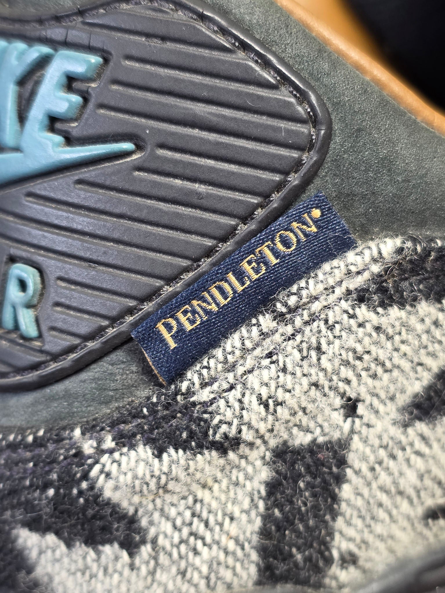 Nike Air Max 90 Pendleton maat 38,5