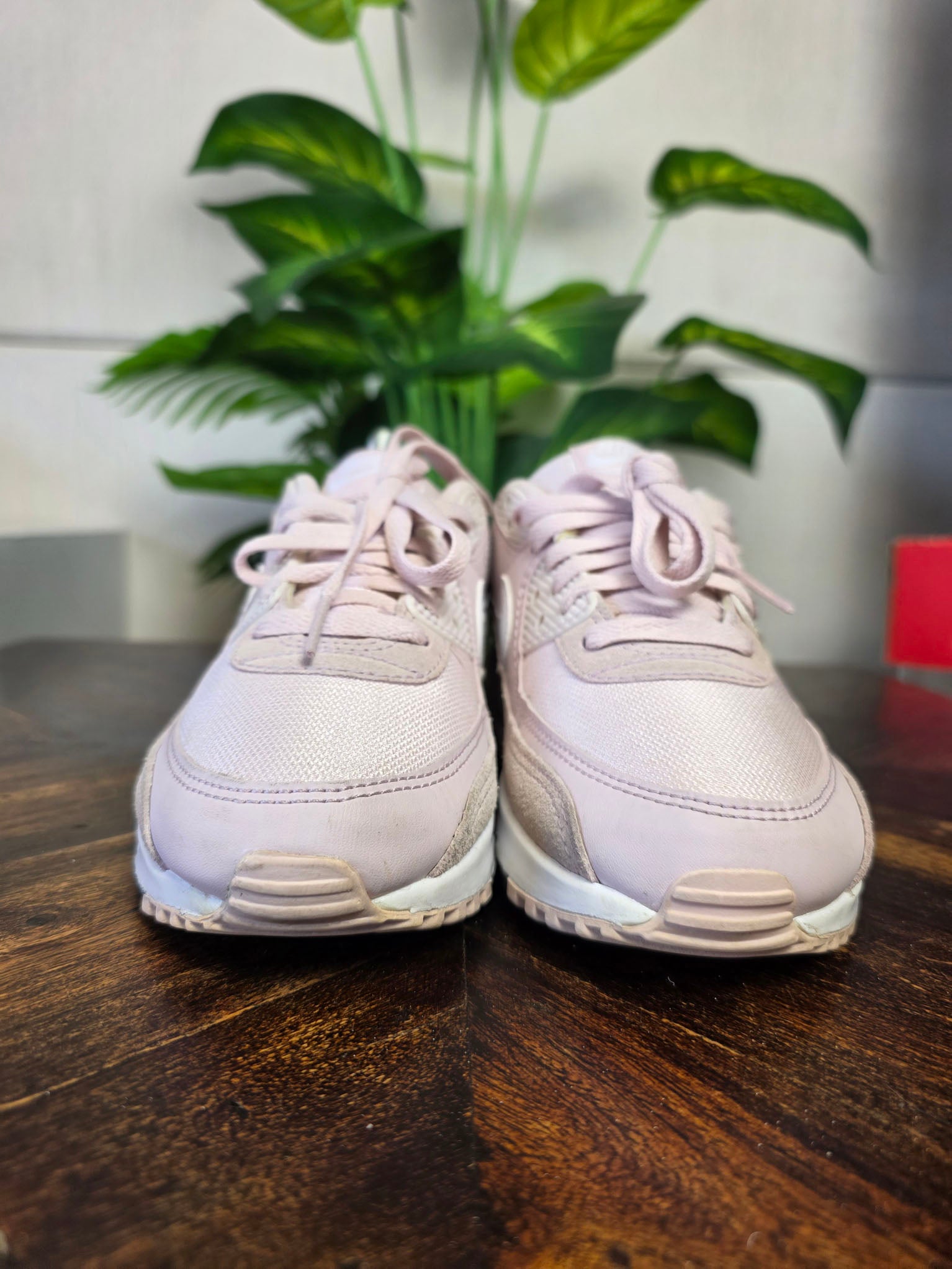 Nike Air Max 90 Barely Rose maat 38,5