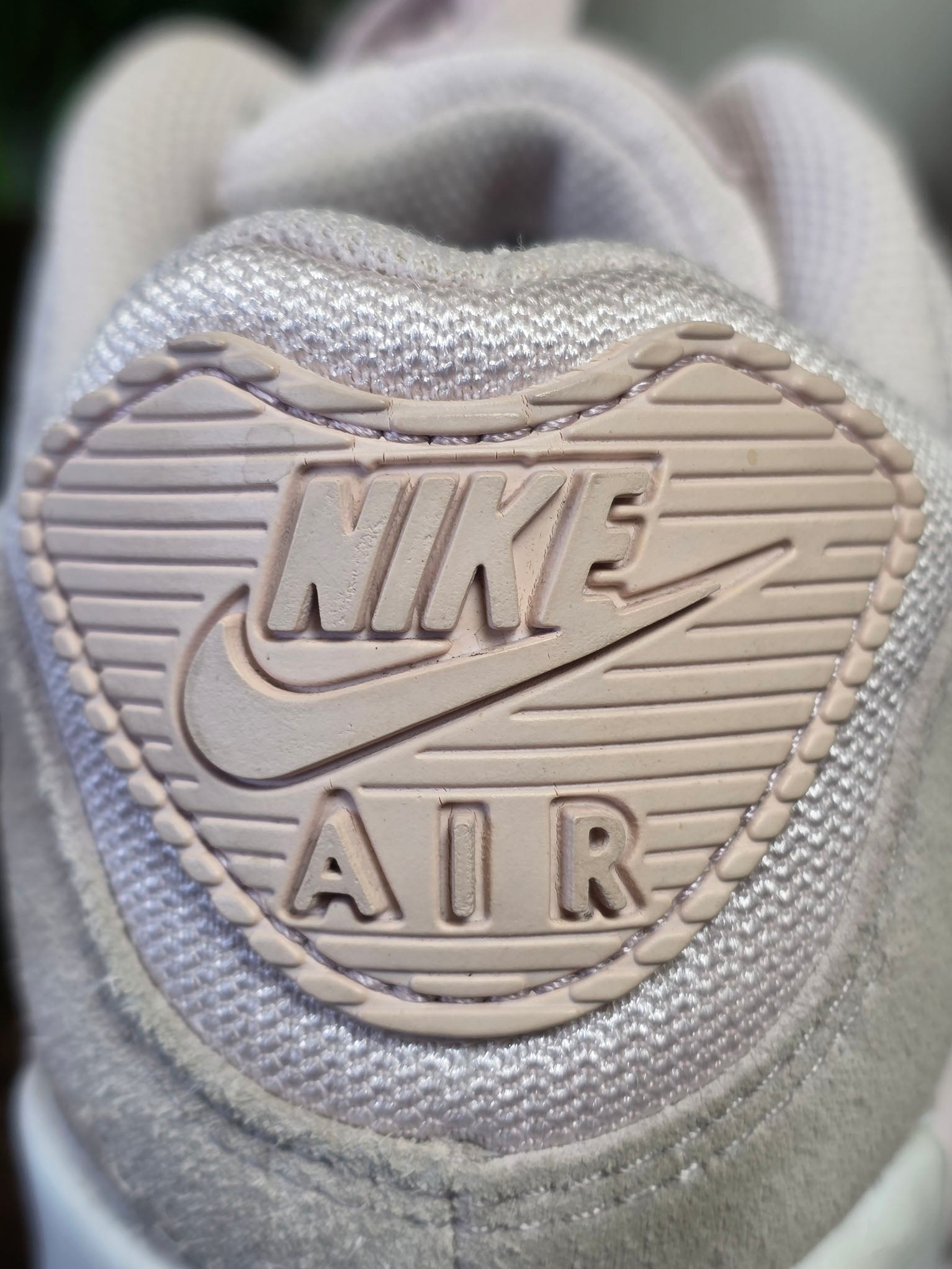 Nike Air Max 90 Barely Rose maat 38,5