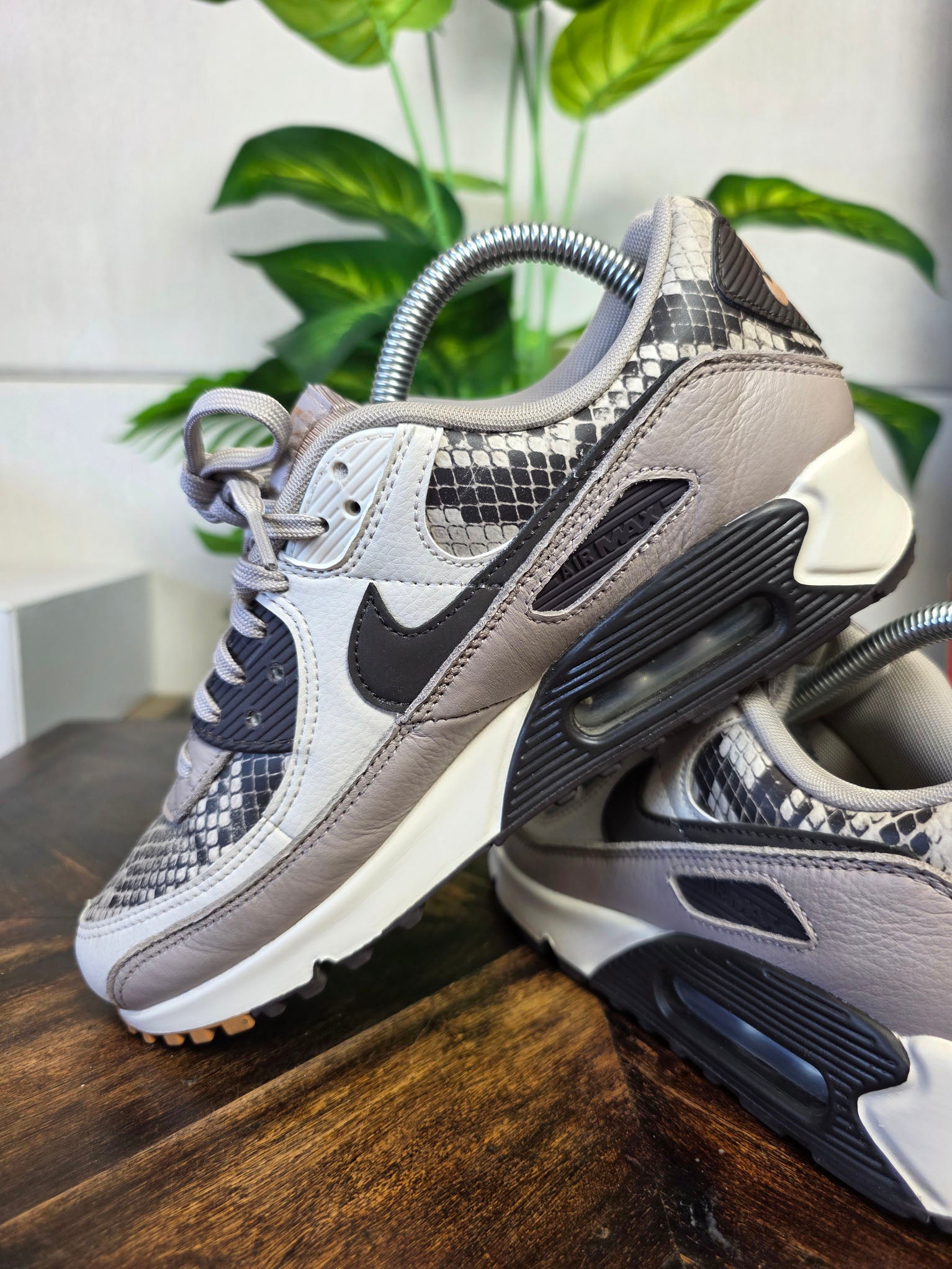 Nike Air Max 90 SE Snakeskin maat 38