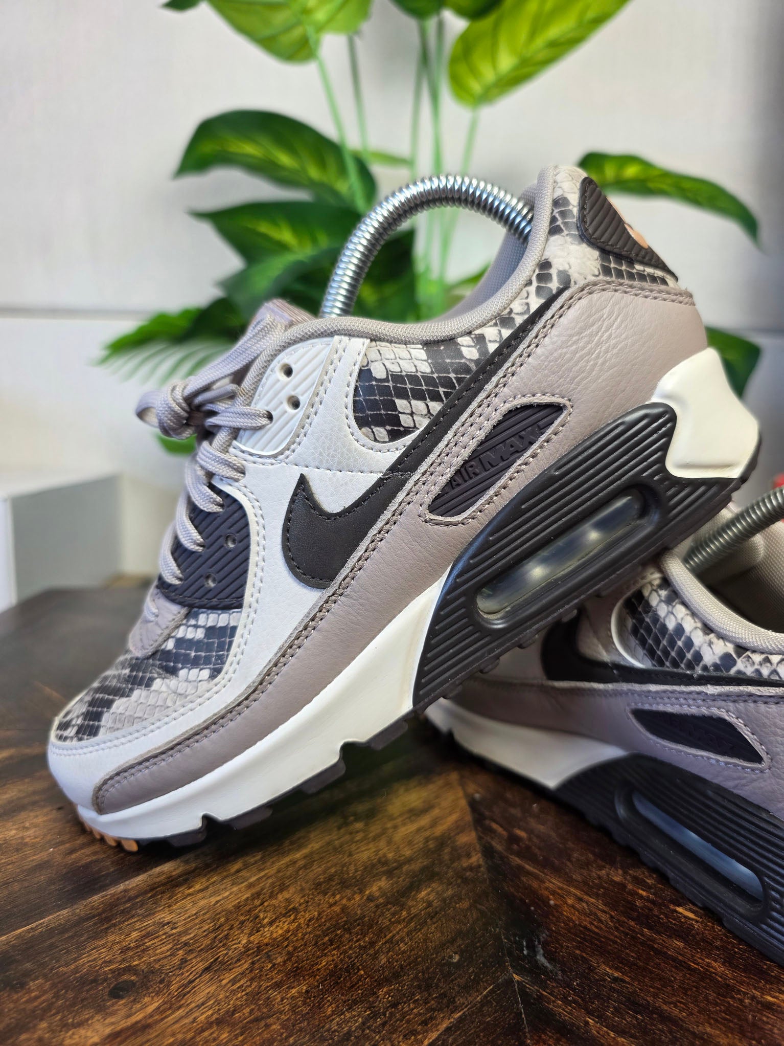 Nike Air Max 90 SE Snakeskin maat 38