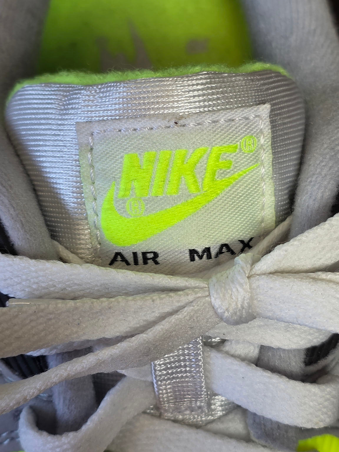 Nike Air Max 90 OG Volt maat 44