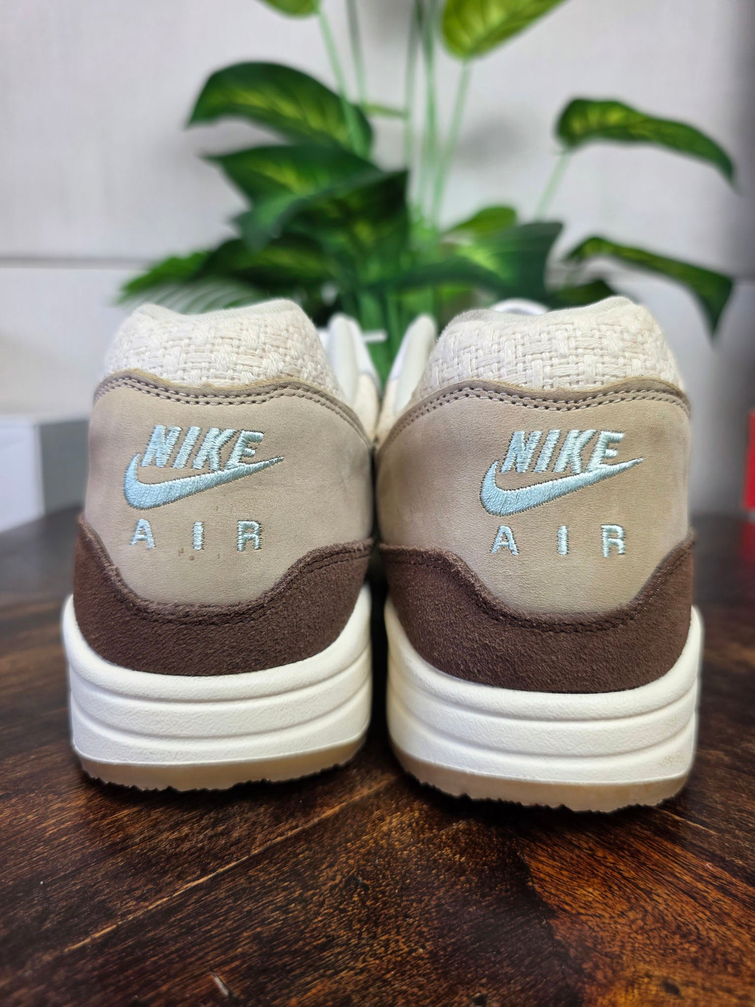 Nike Air Max 1 Crepe Hemp maat 49,5