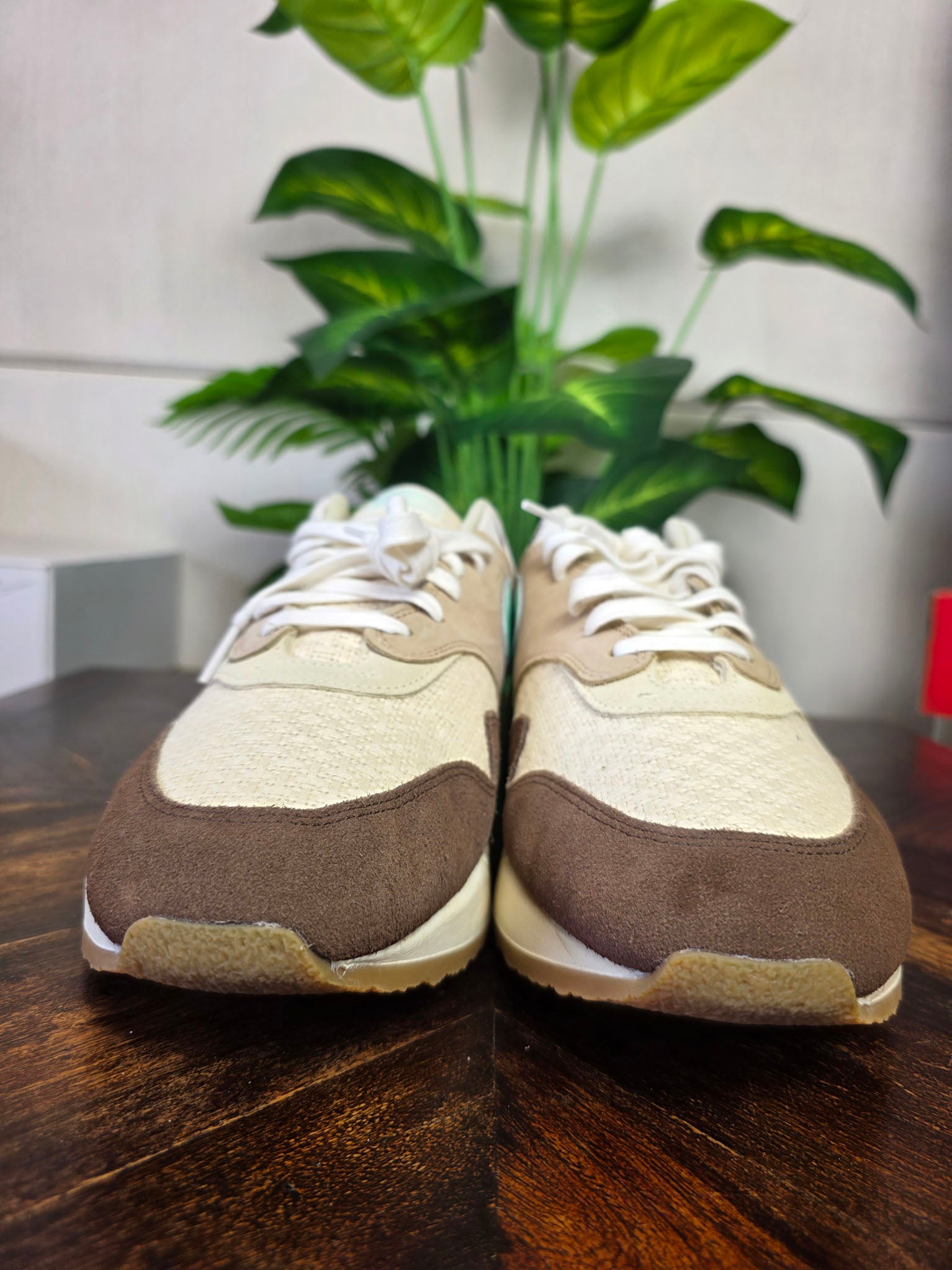 Nike Air Max 1 Crepe Hemp maat 49,5