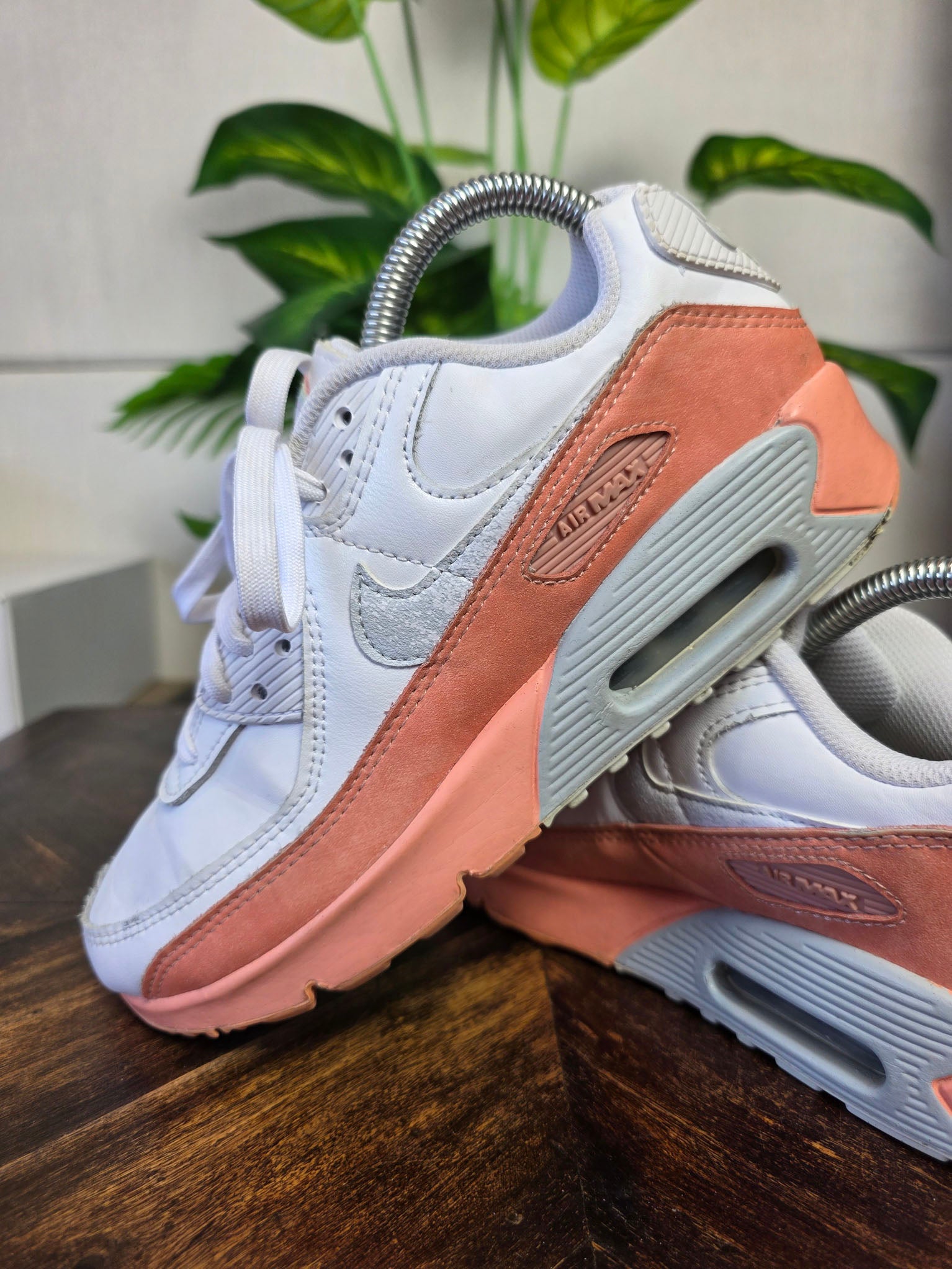 Nike Air Max LTR Rainbow Salmon maat 37,5