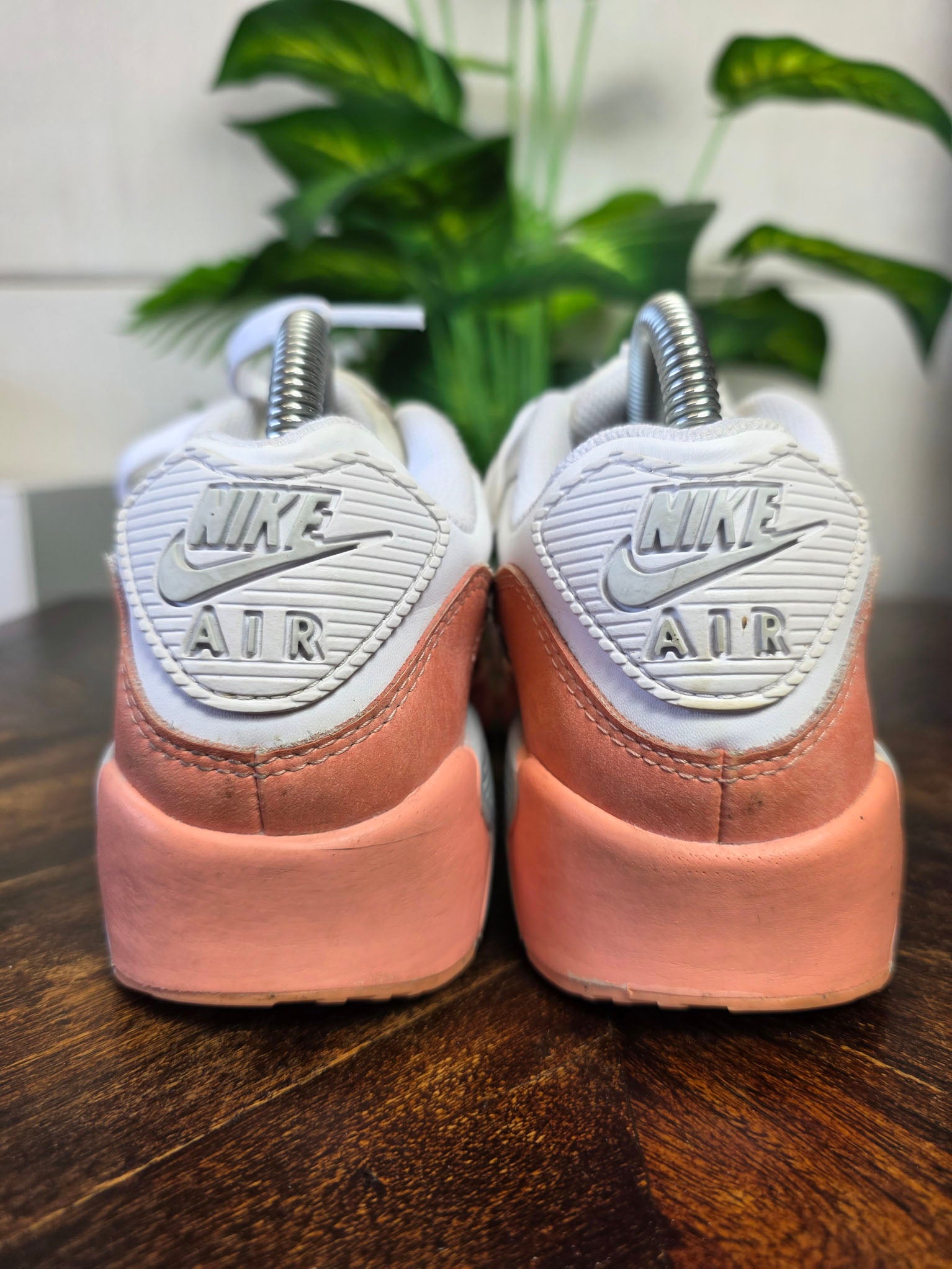 Nike Air Max LTR Rainbow Salmon maat 37,5