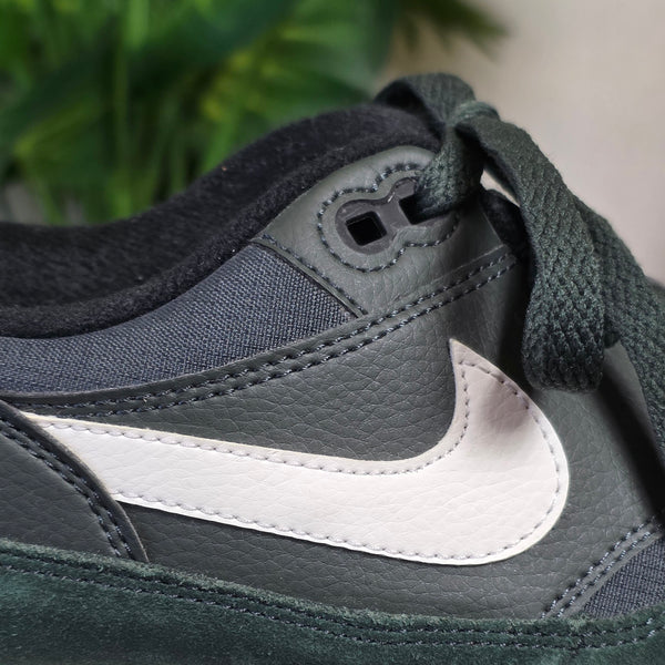 Nike Air Max 1 Outdoor Green maat 44