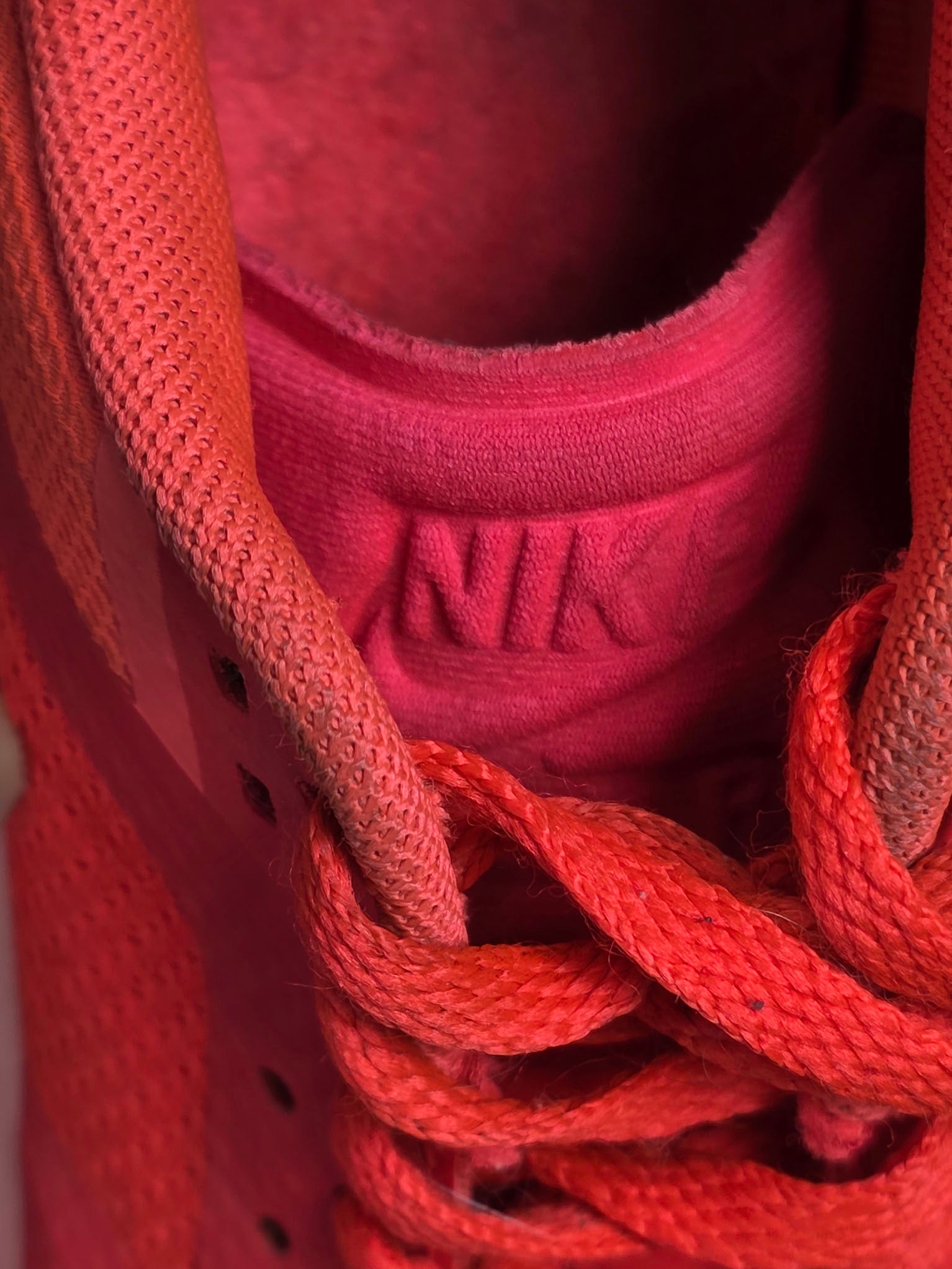 Nike Air Max BW Ultra Bright Crimson maat 37,5