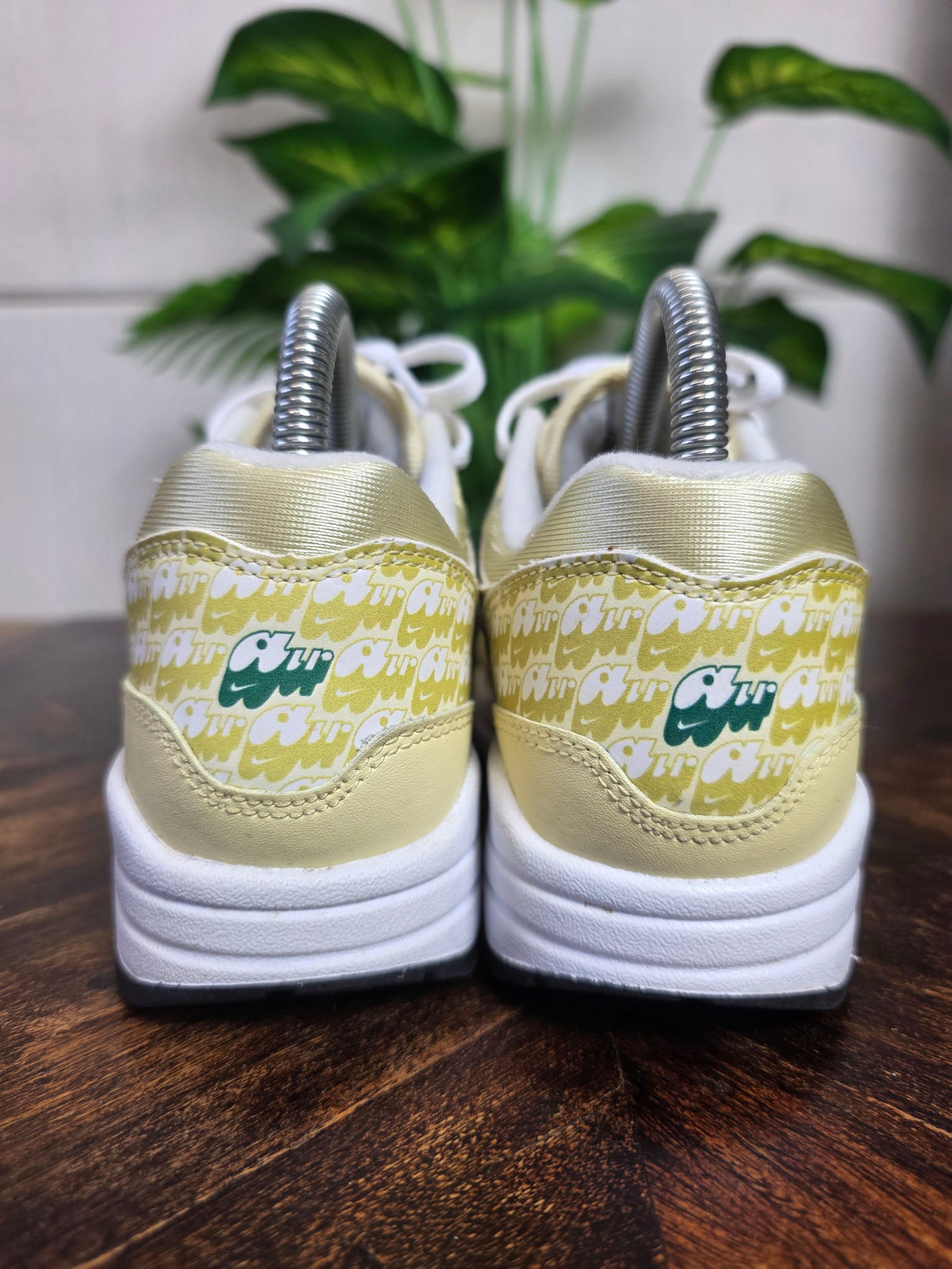 Nike Air Max 1 PRM Lemonade maat 36,5