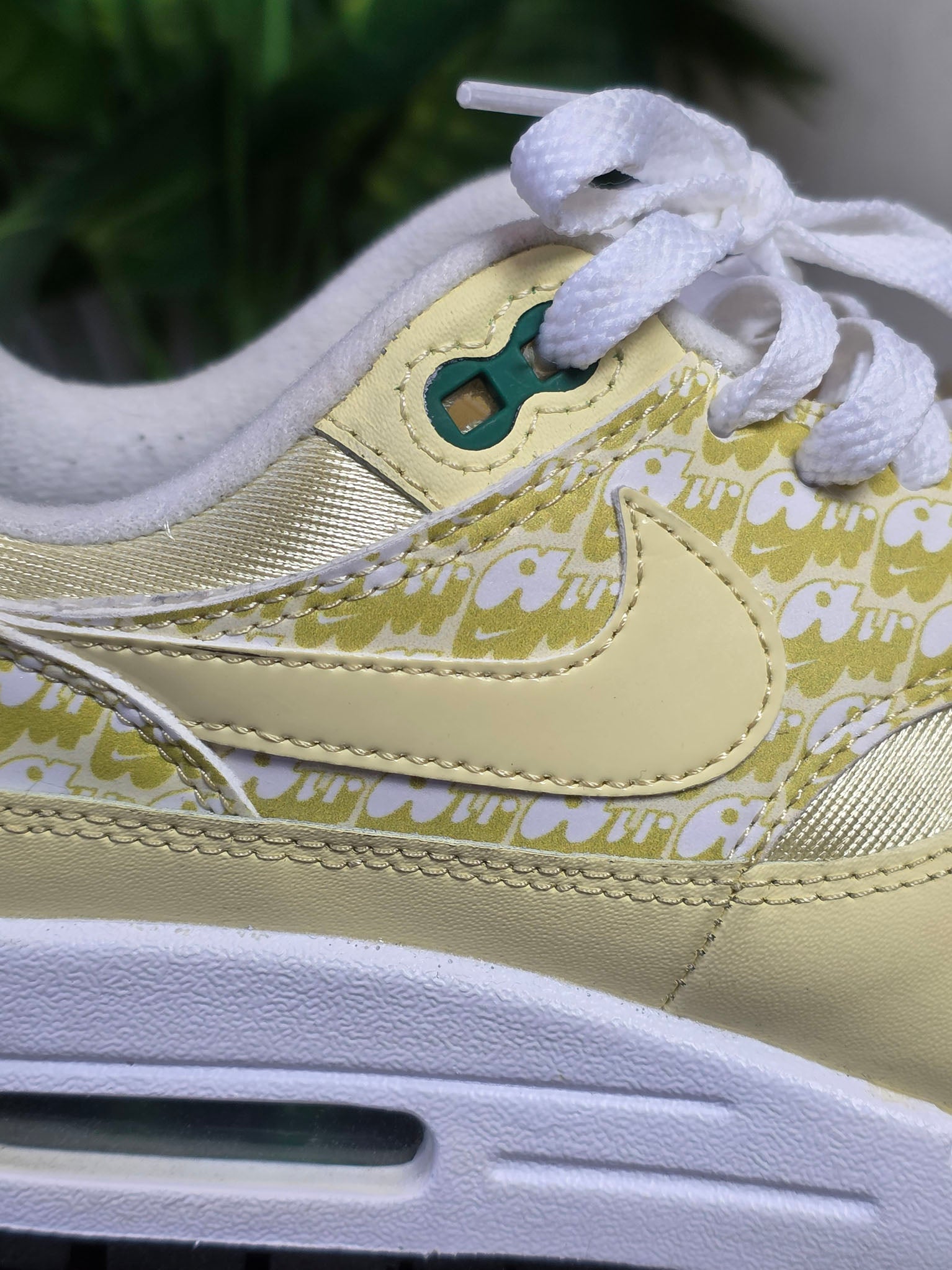 Nike Air Max 1 PRM Lemonade maat 36,5