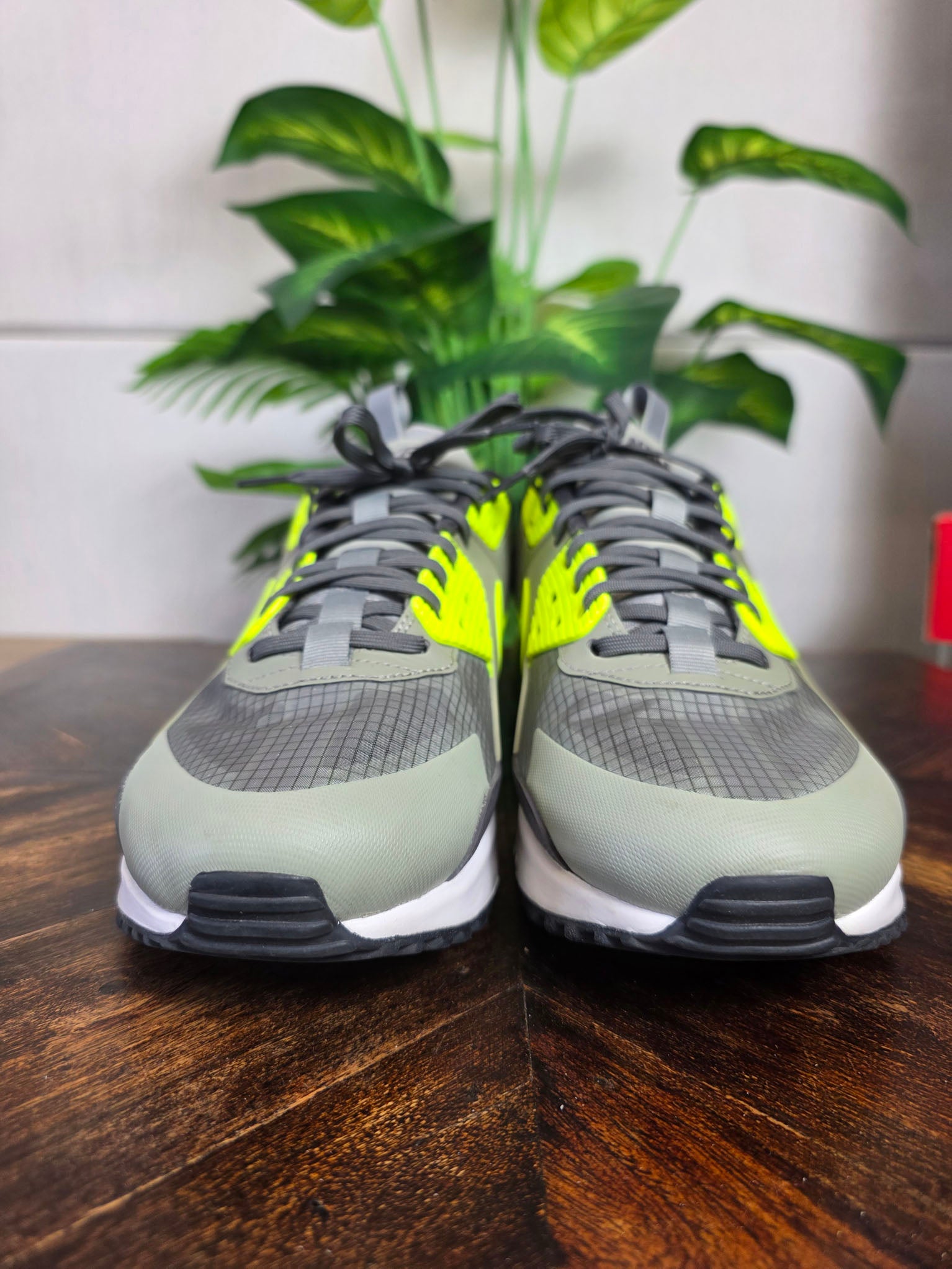 Nike Air Max 90 Drift Cargo Khaki Volt maat 46