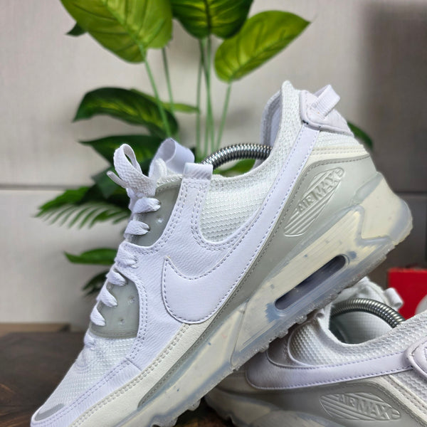 Nike Air Max 90 Terrascape Triple White maat 43