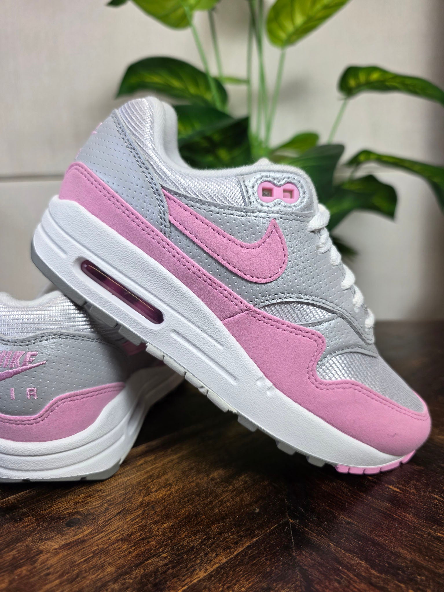 Nike Air Max 1 Pink Rise maat 35,5