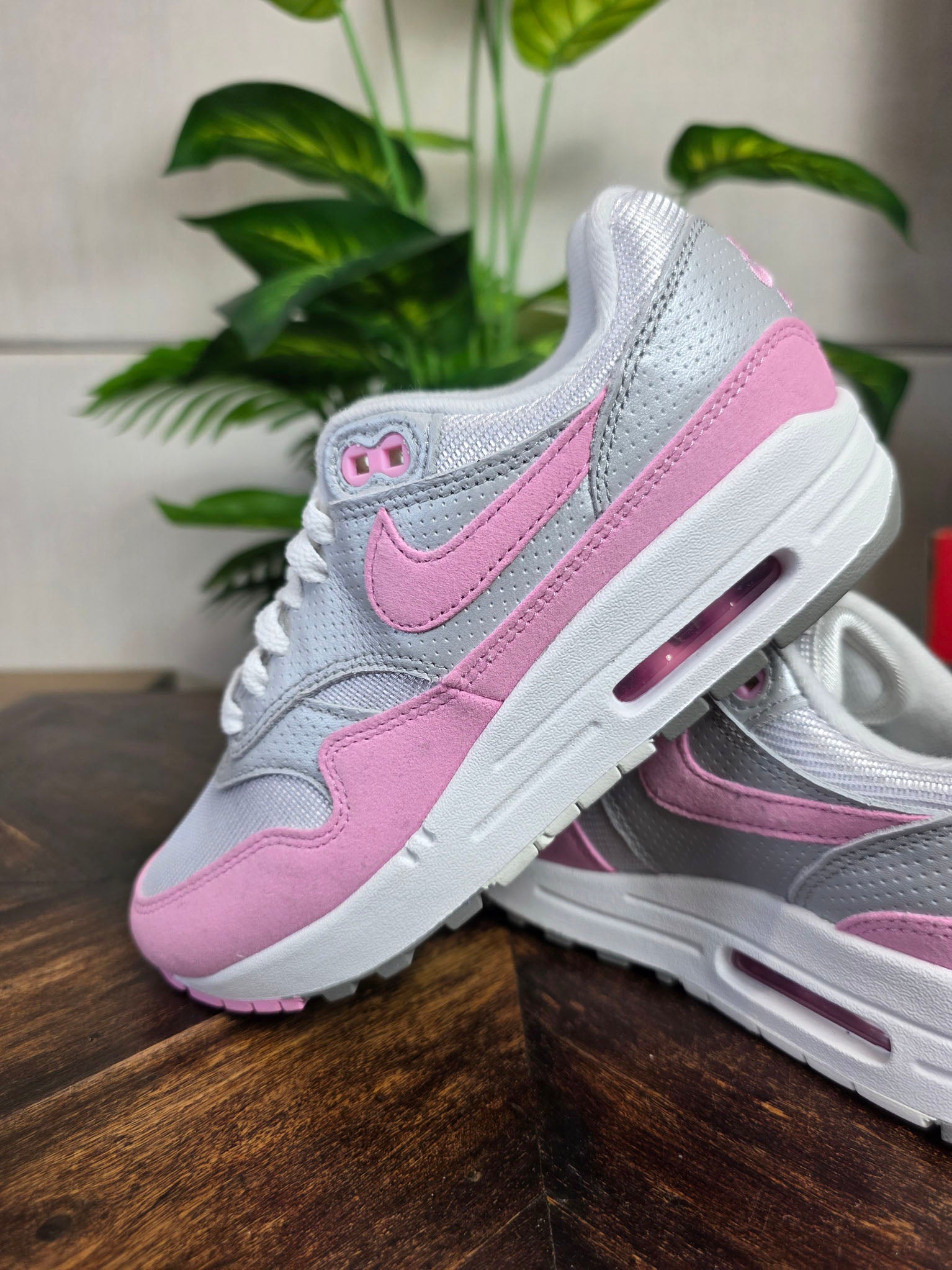 Nike Air Max 1 Pink Rise maat 35,5