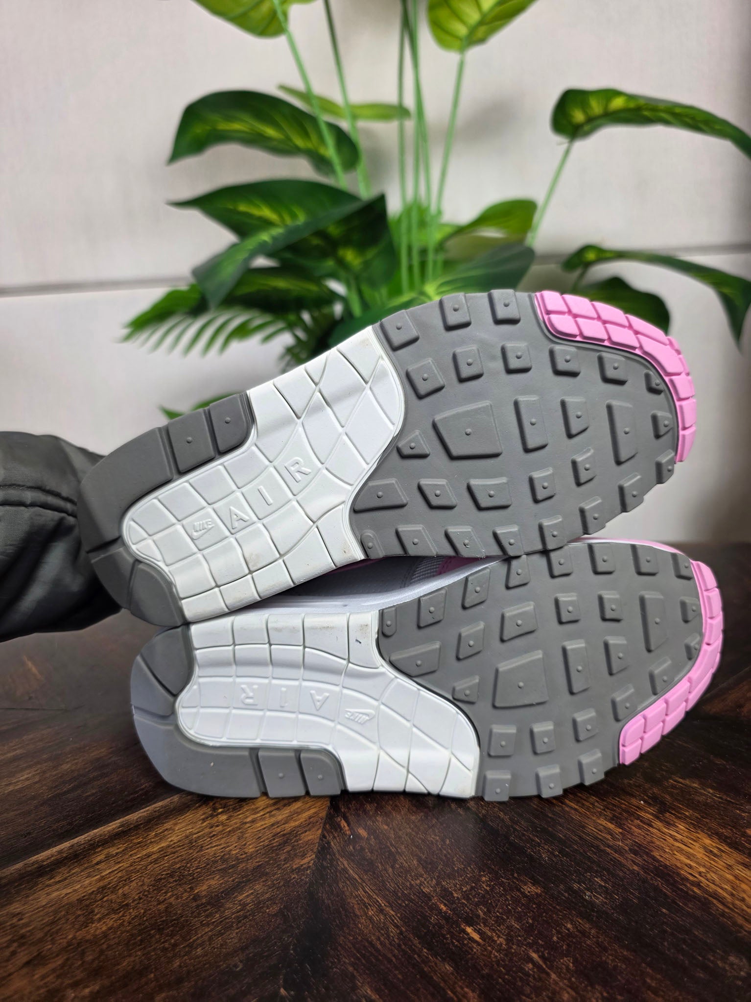 Nike Air Max 1 Pink Rise maat 35,5