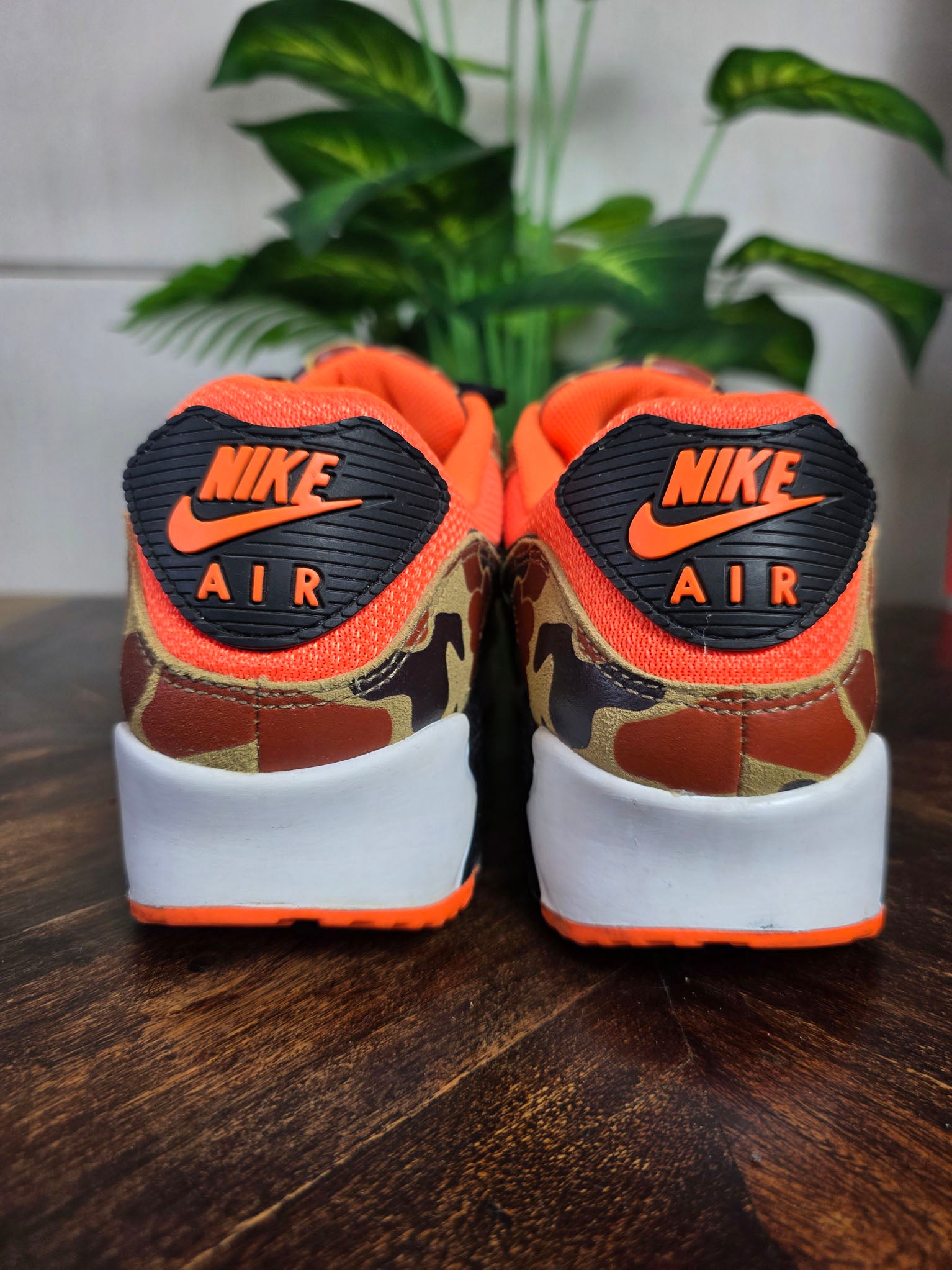 Nike Air Max 90 Camo Orange maat 44,5