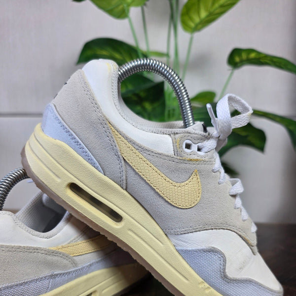 Nike Air Max 1 Crepe Light Bone maat 38