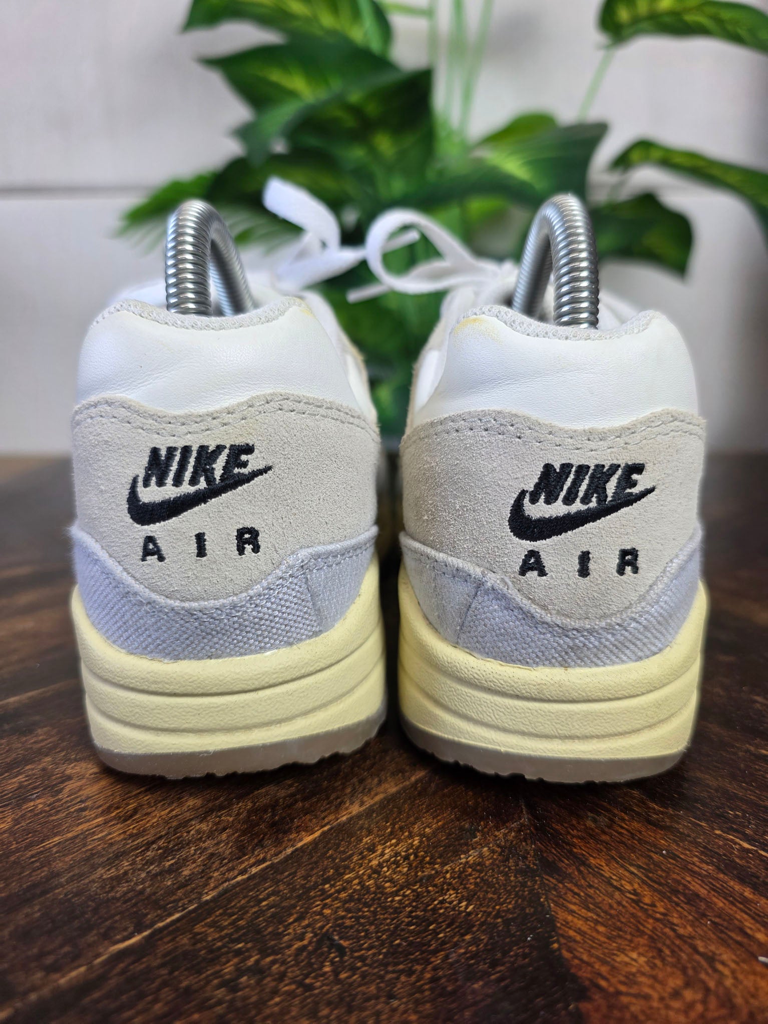 Nike Air Max 1 Crepe Light Bone maat 38