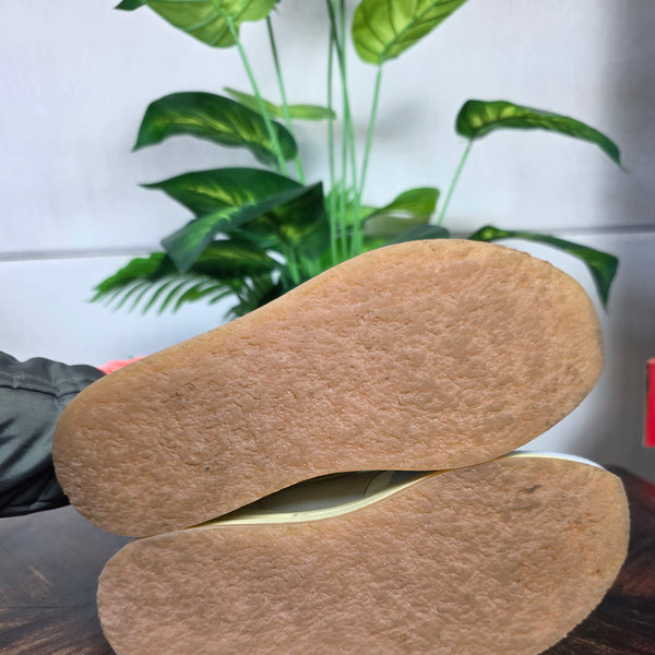 Nike Air Max 1 Crepe Light Bone maat 38