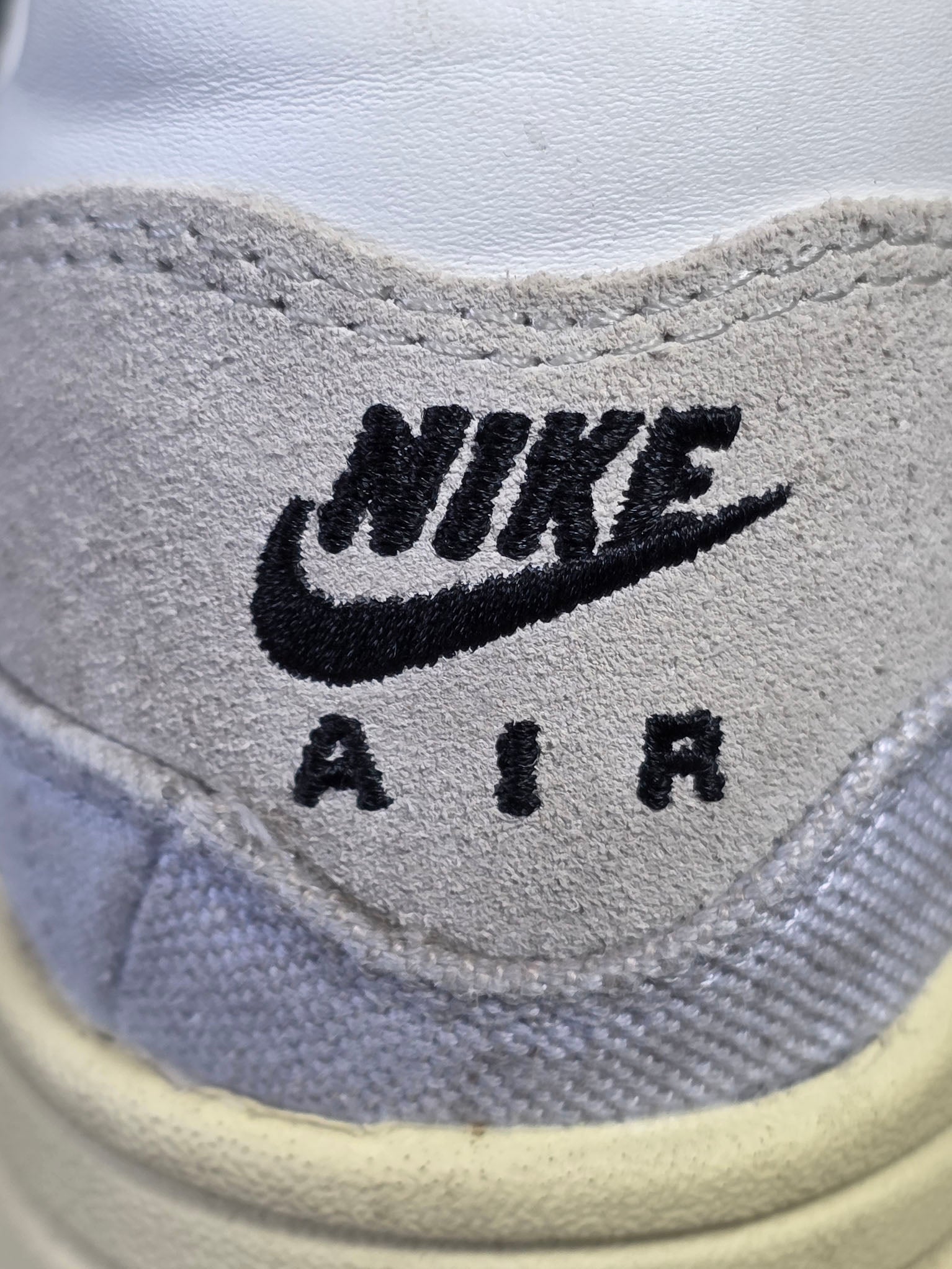 Nike Air Max 1 Crepe Light Bone maat 38