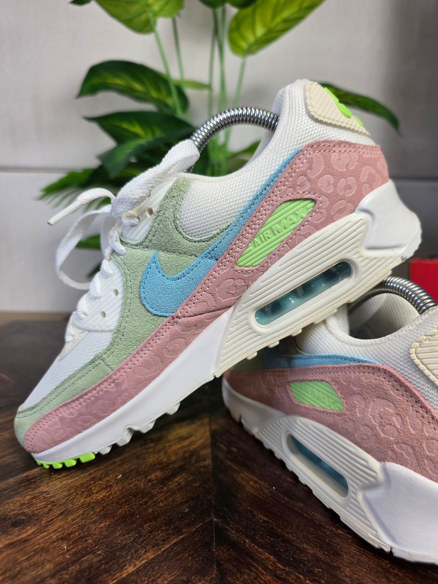 Nike Air Max 90 WMNS Easter Leopard maat 40,5