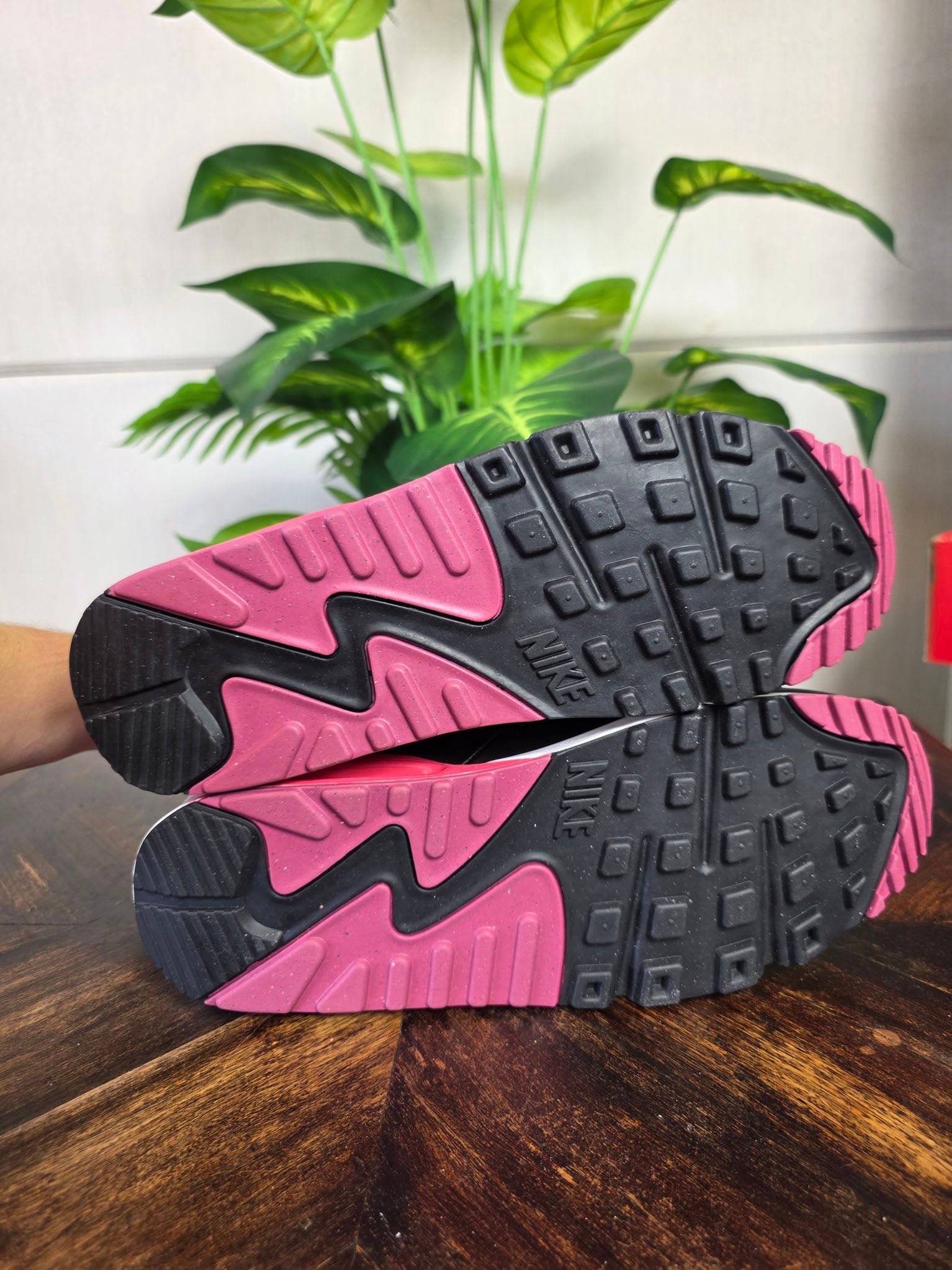 Nike Air Max 90 Aster Pink maat 43