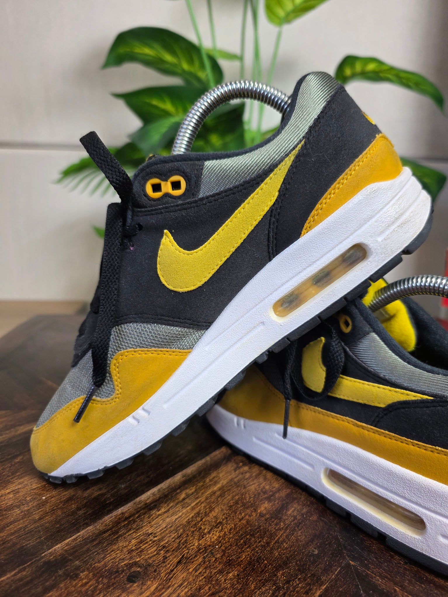 Nike Air Max 1 Dark Stucco maat 38,5