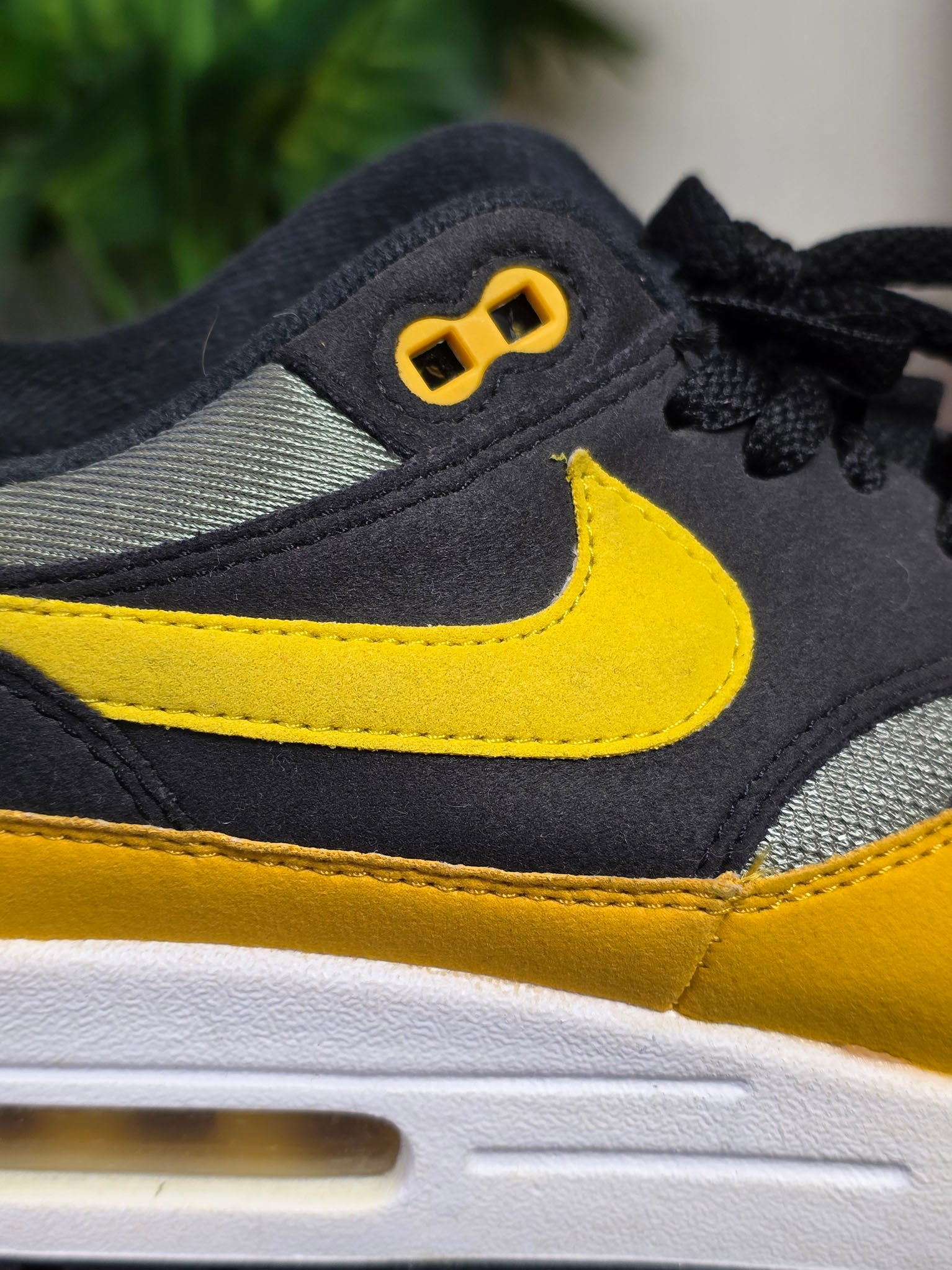 Nike Air Max 1 Dark Stucco maat 38,5