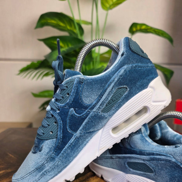 Nike Air Max 90 Lucky Charms Ash Green maat 38