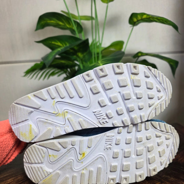 Nike Air Max 90 Lucky Charms Ash Green maat 38