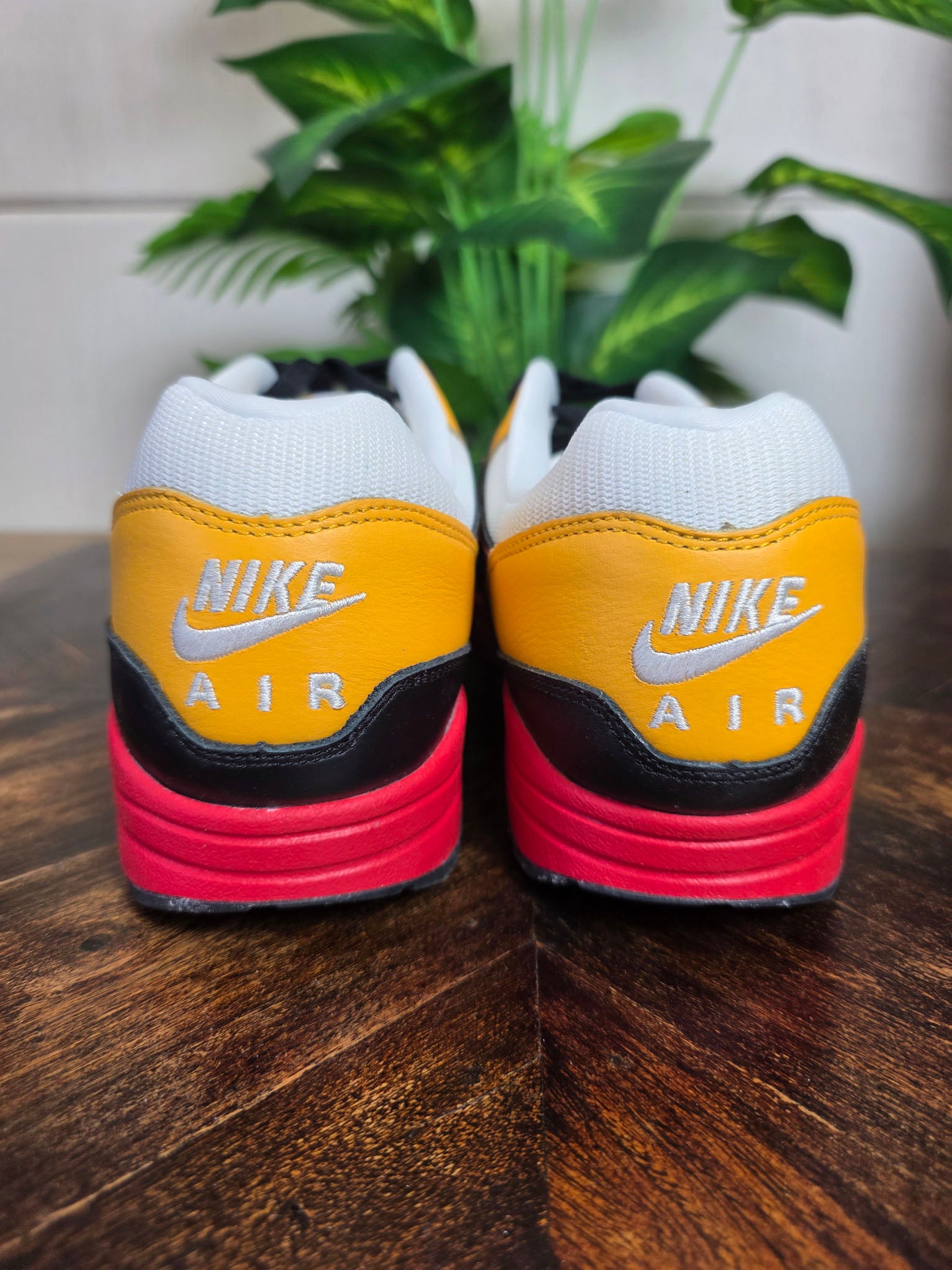 Nike Air Max 1 Black Red Yellow maat 48,5